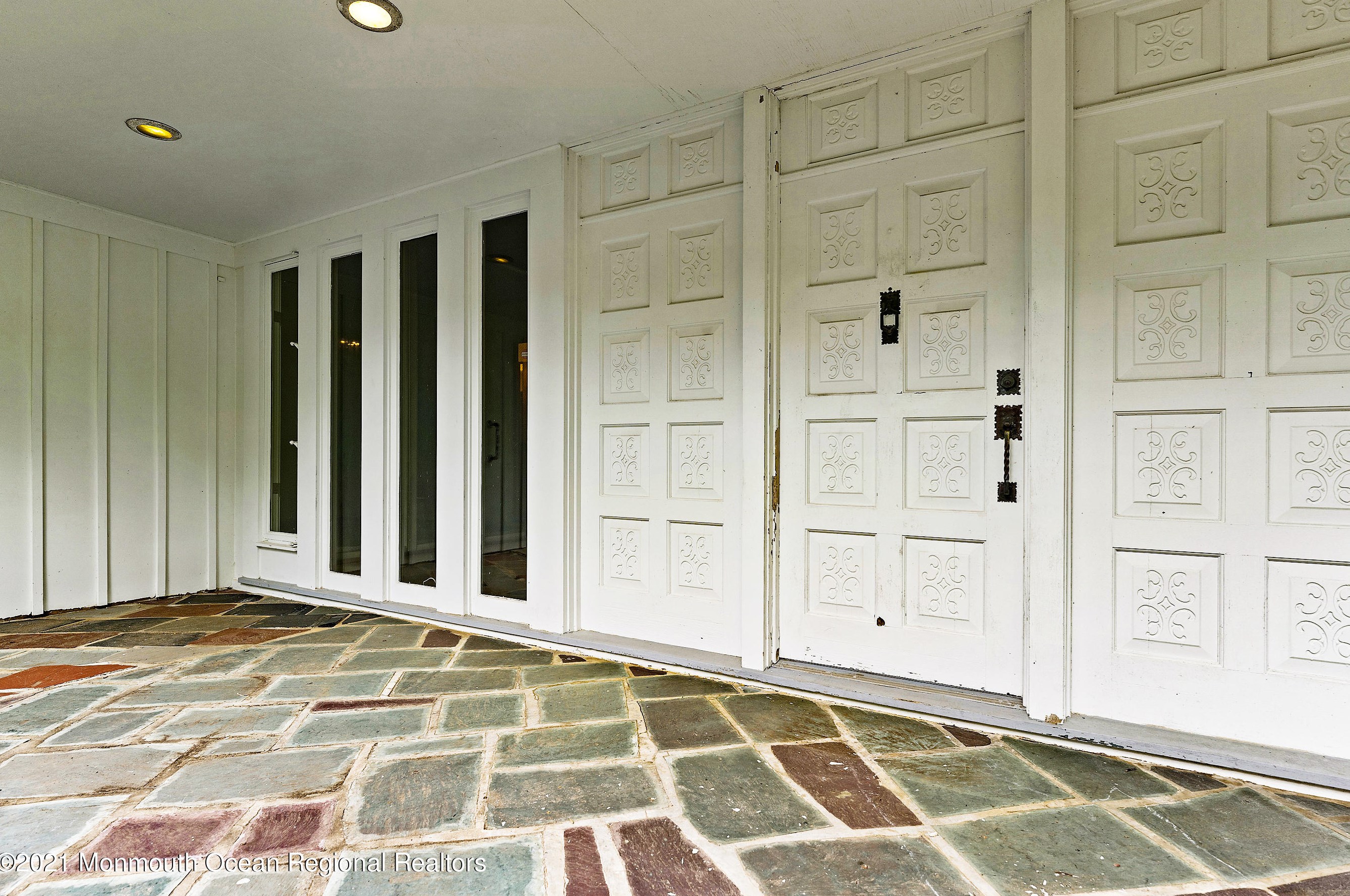 23 Overlook Dr, Holmdel Village, NJ 07733