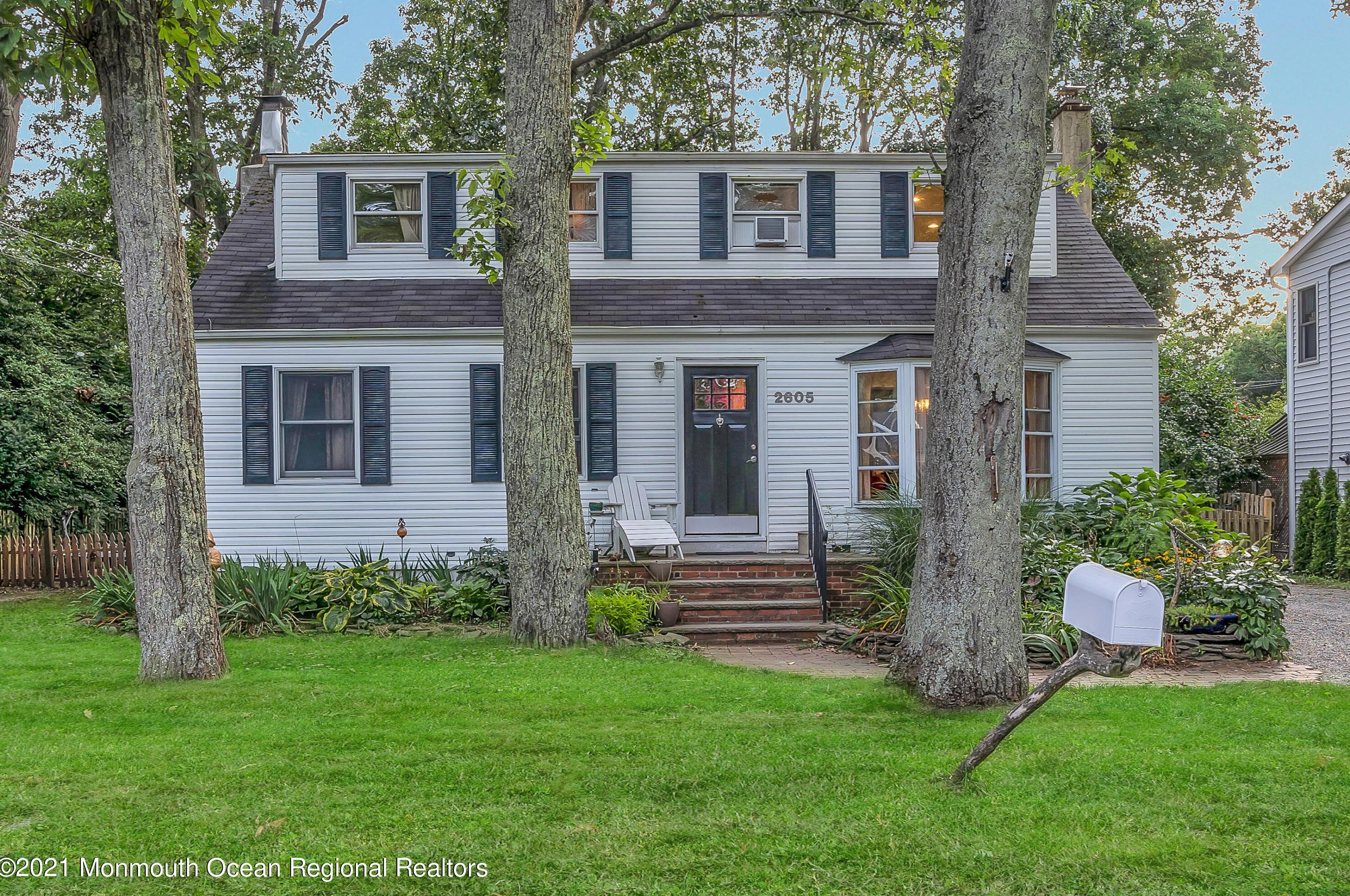 2605 Woodchuck Ln, Wall Township, NJ 08736-2513