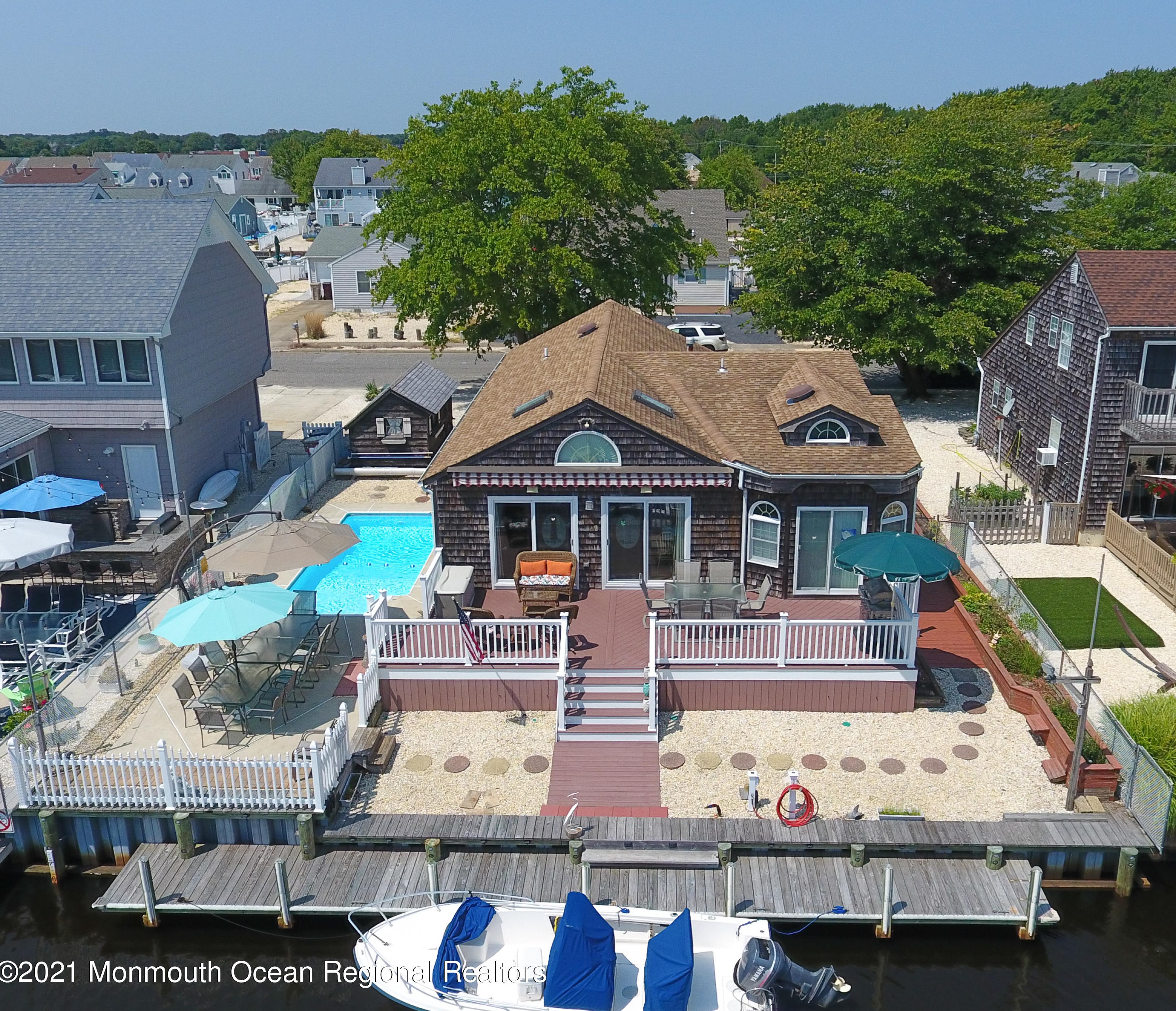 57 Top Sail Ct, Berkeley Township, NJ 08721