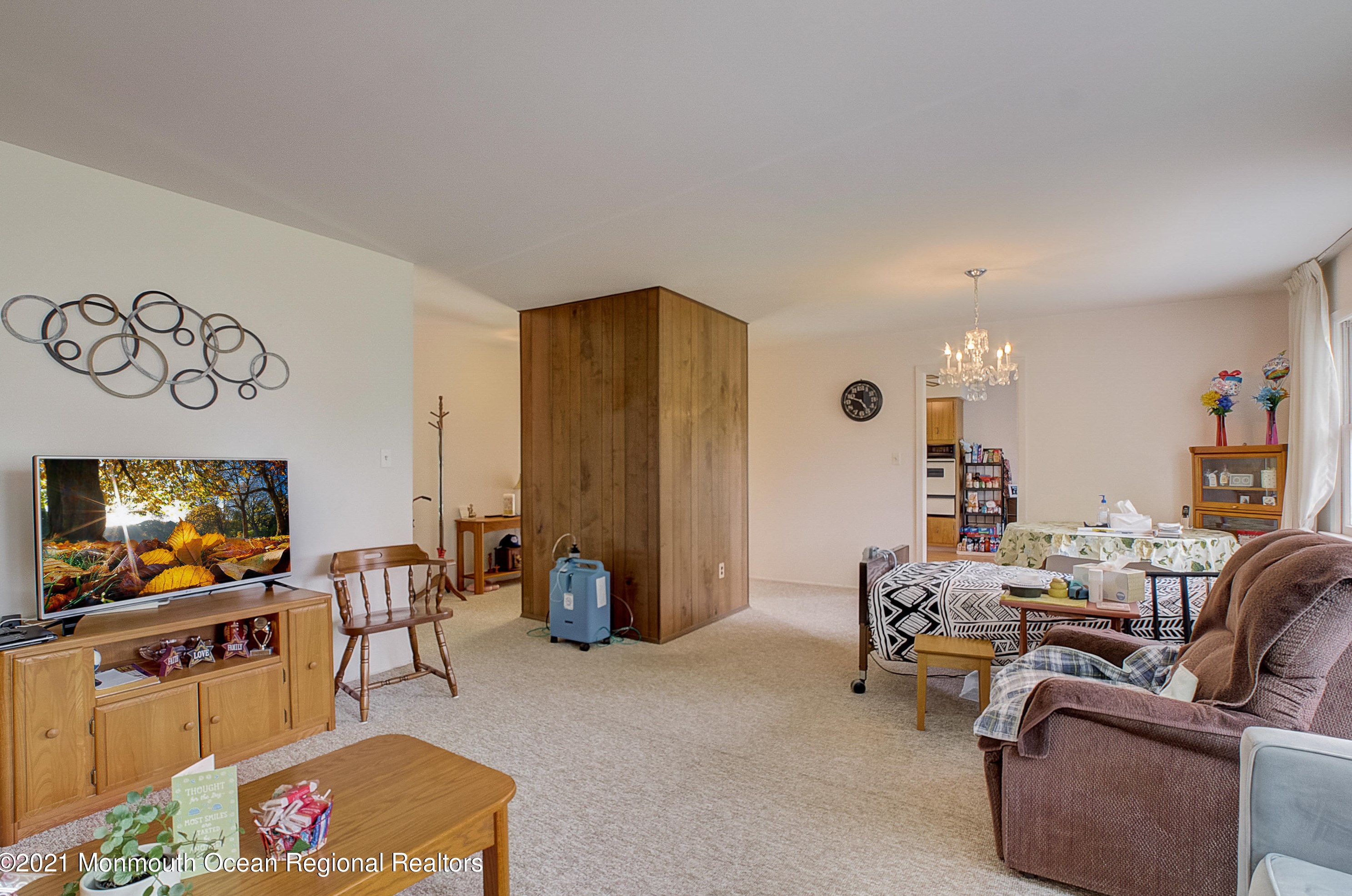 531 Vincent Dr, Bricktown, NJ 08723