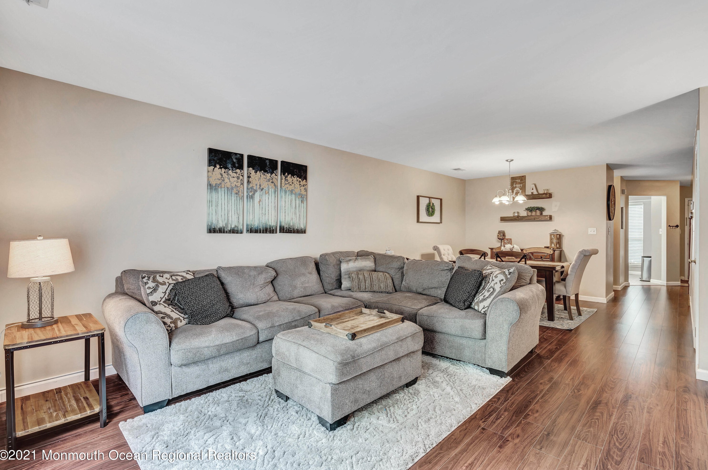 108 Wood Duck Ct, East Freehold NJ 07728-9522 exterior