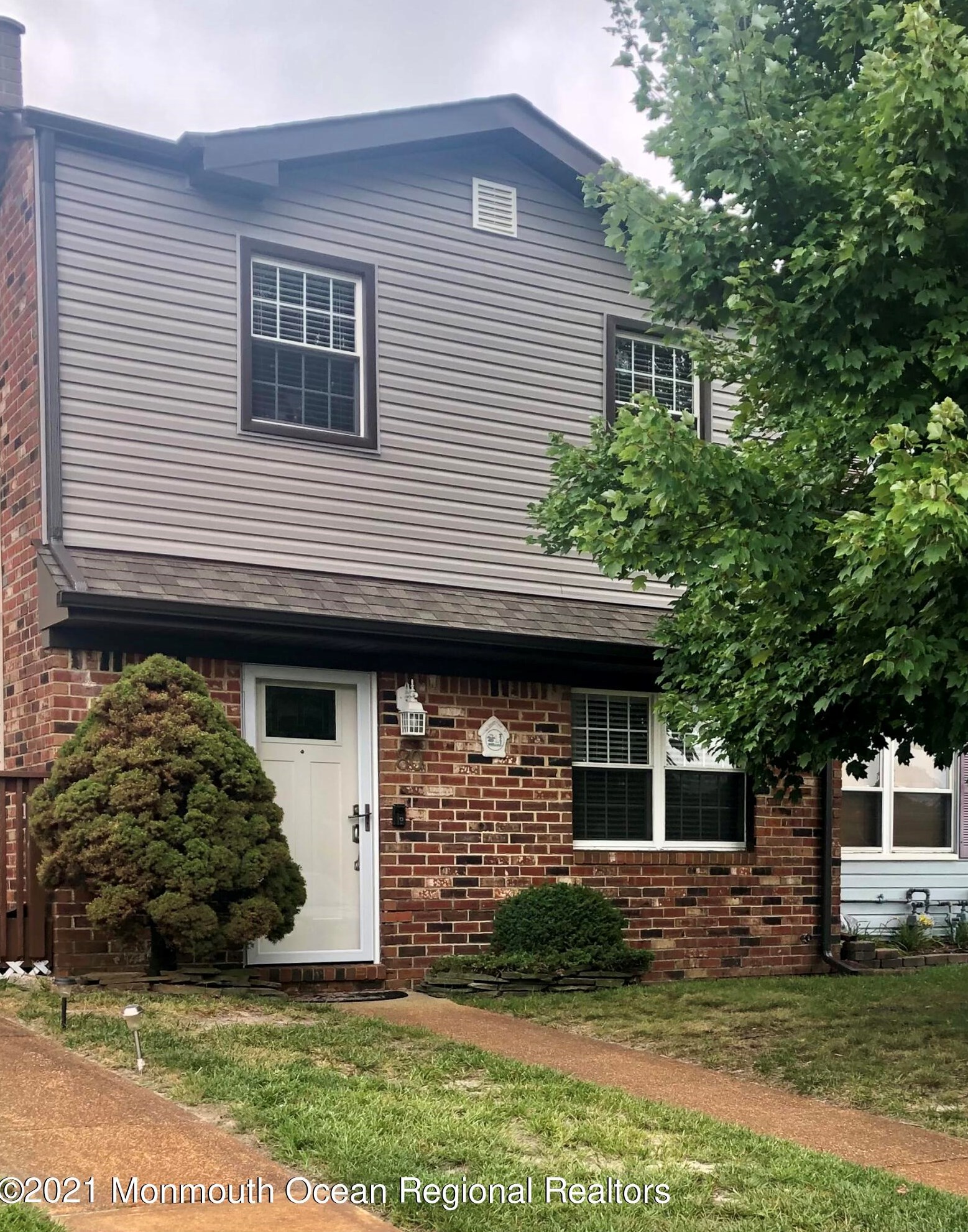 80 Greenwood Loop Rd, Bricktown, NJ 08724