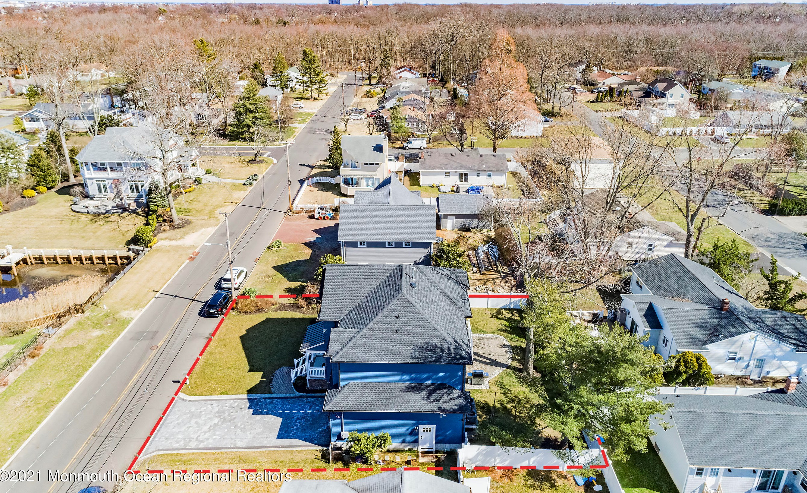 30 Asbury Ave, Oceanport NJ  07757-1365 exterior