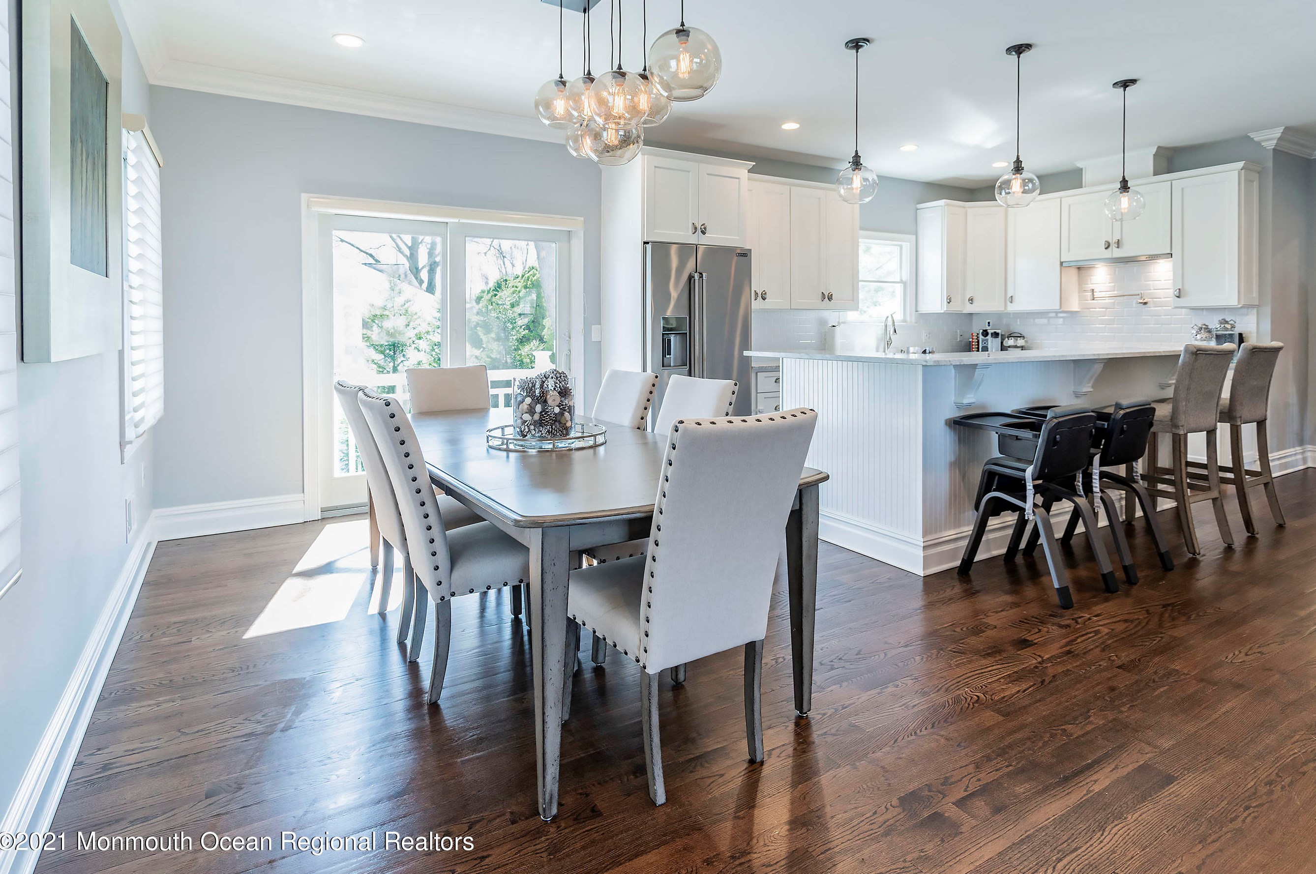 30 Asbury Ave, Oceanport NJ  07757-1365 exterior