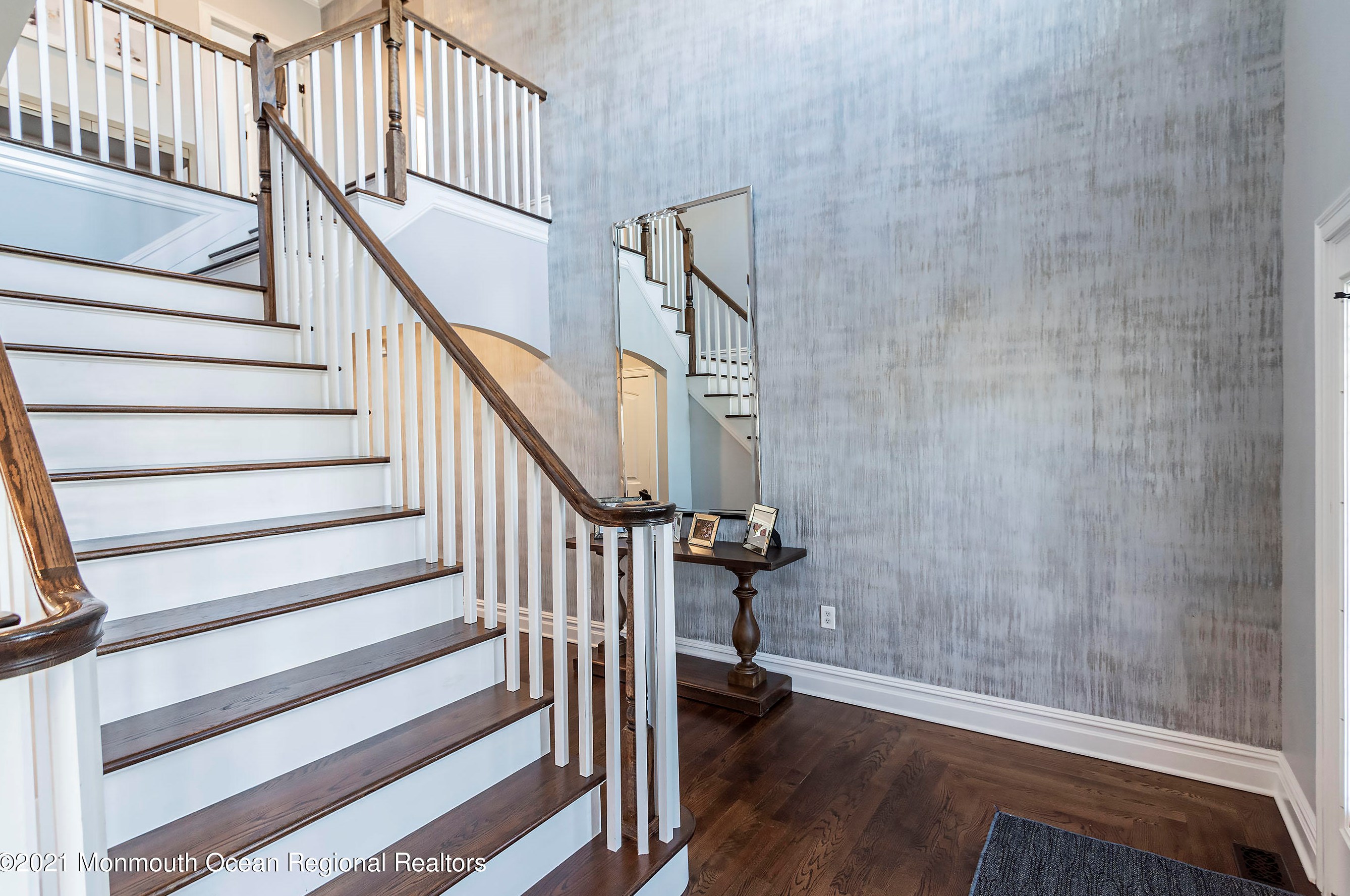 30 Asbury Ave, Oceanport, NJ 07757-1365