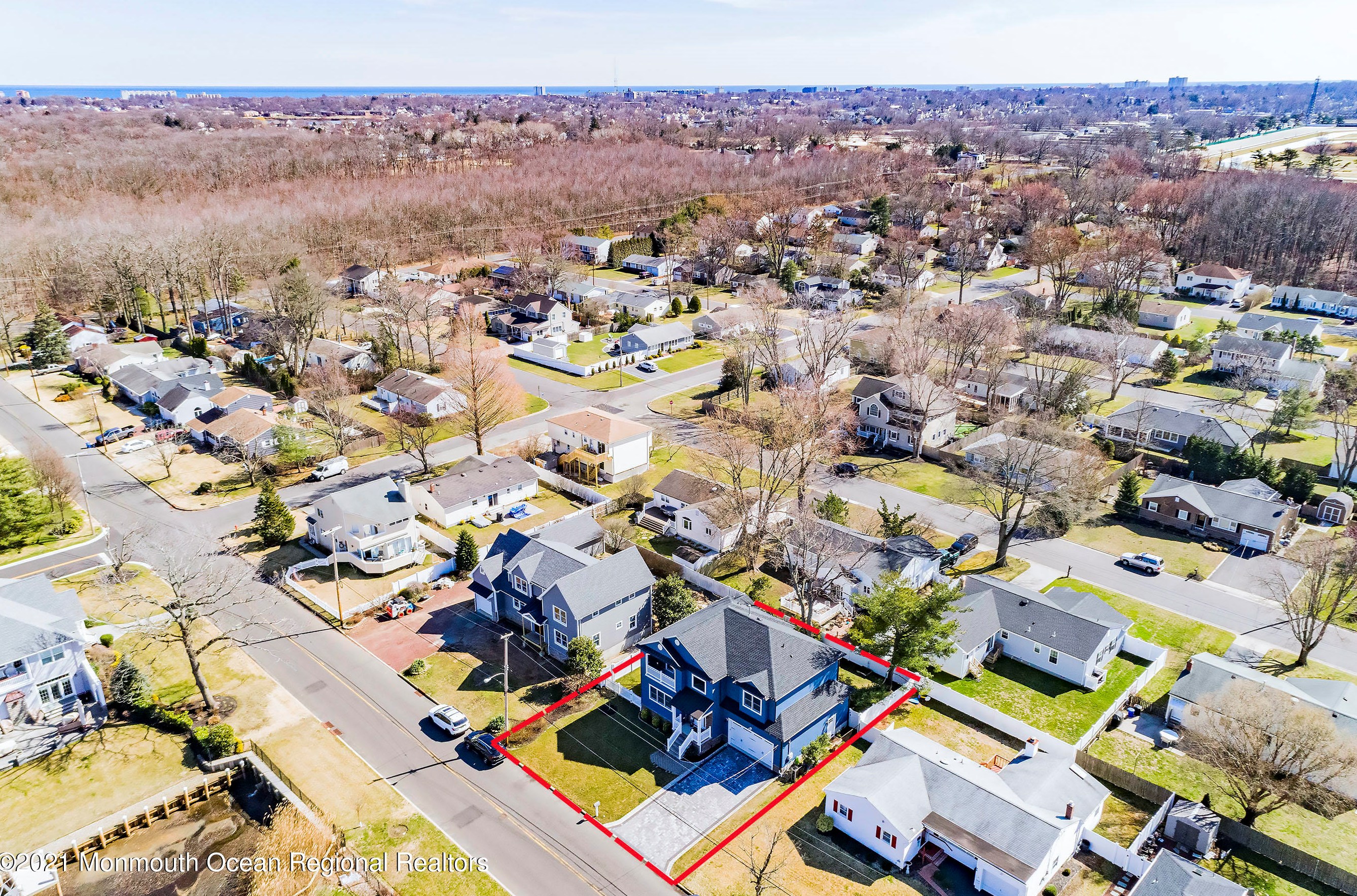 30 Asbury Ave, Oceanport NJ  07757-1365 exterior