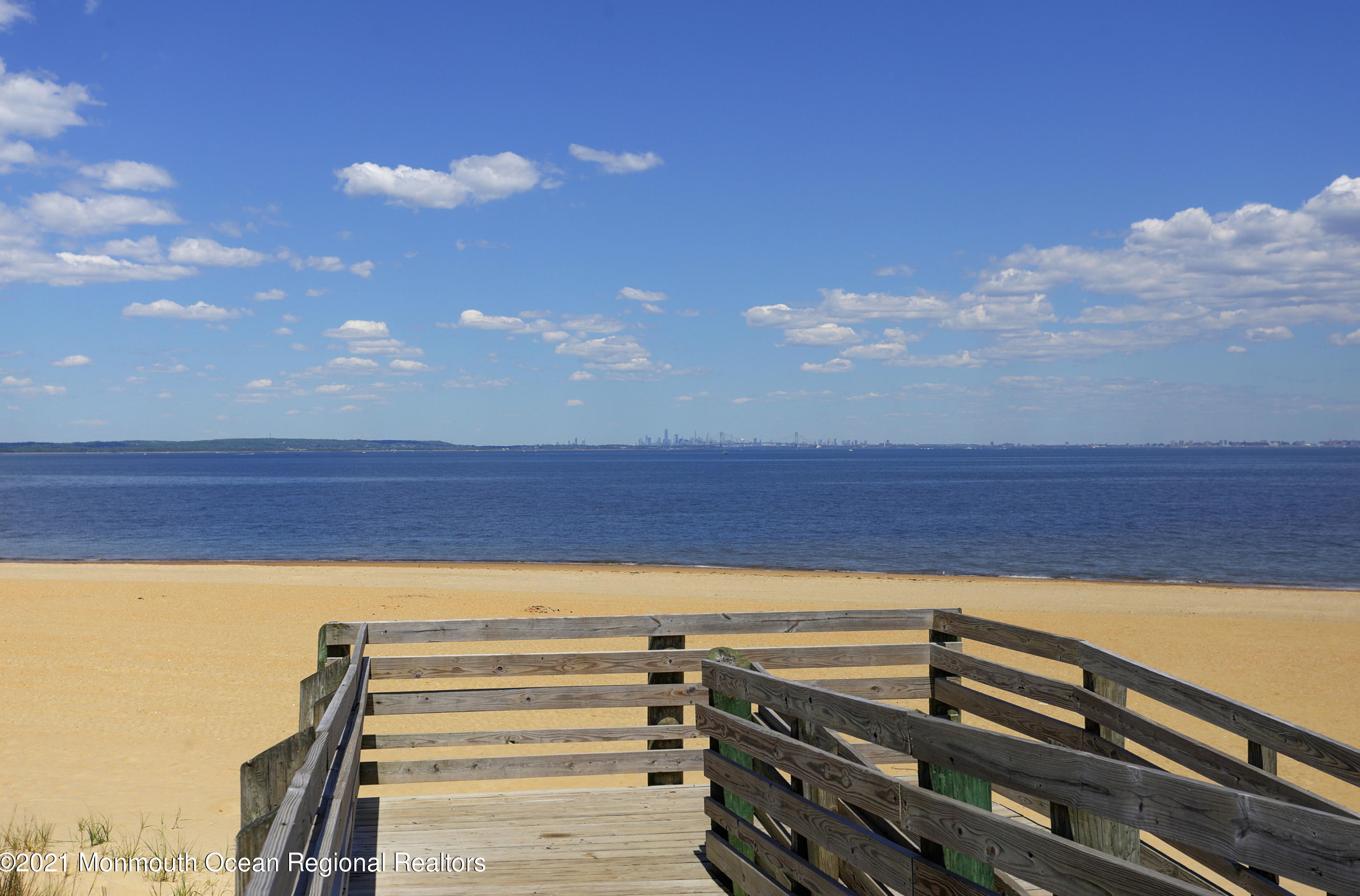 226 Twilight Ave, Ideal Beach NJ  07734-1960 exterior