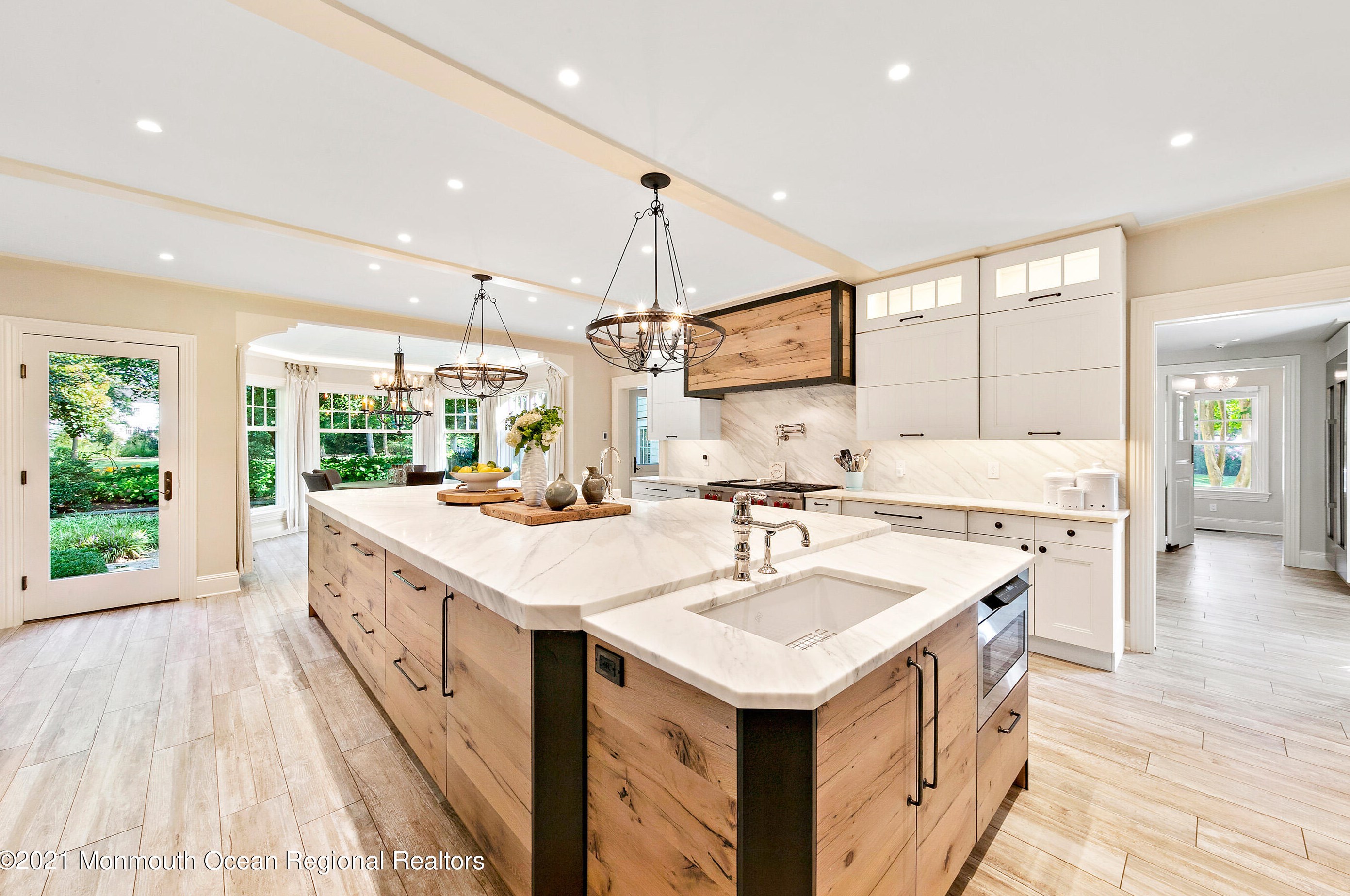 8 Ridge Rd, Locust, NJ 07760