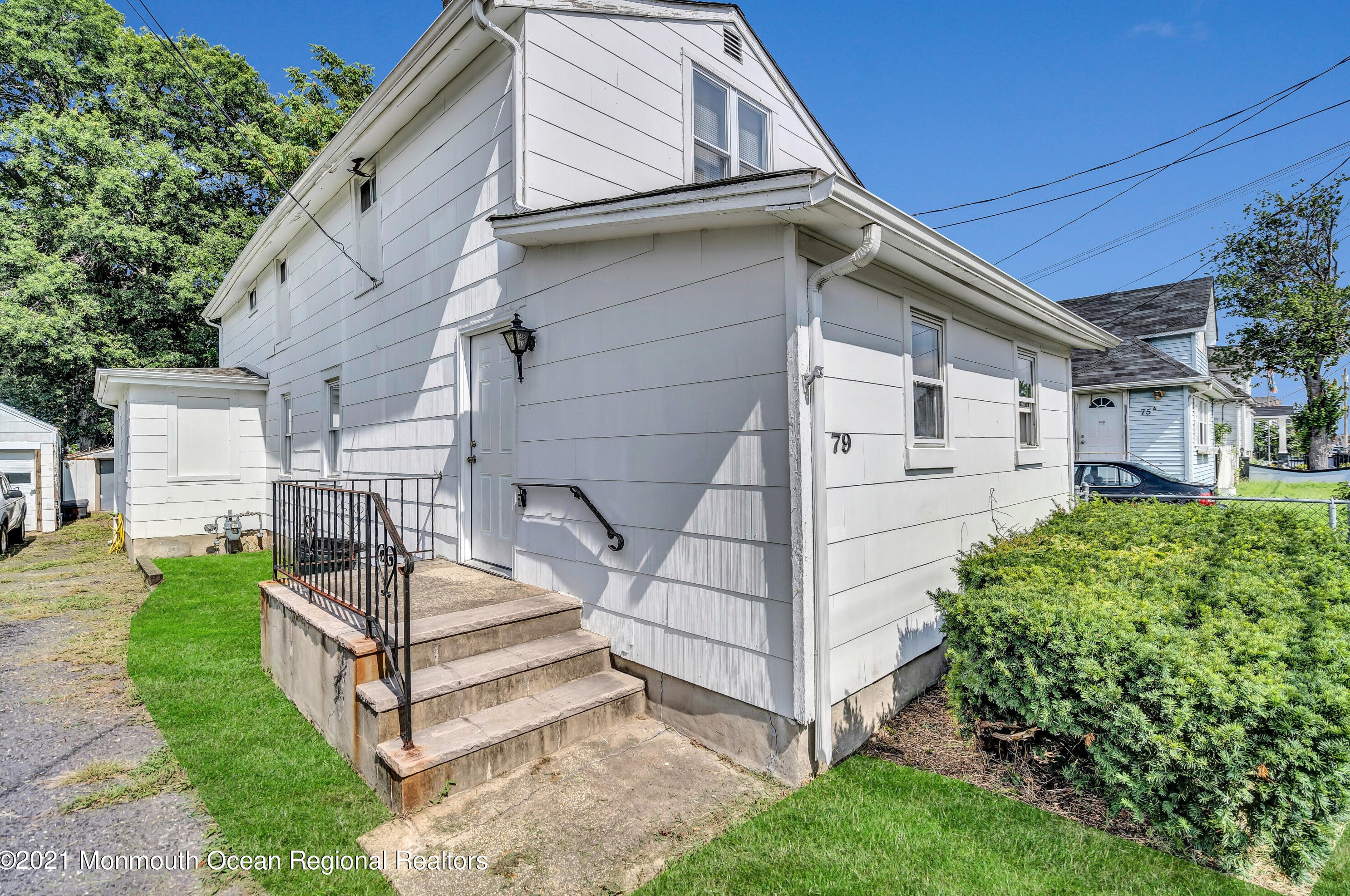 79 Pine View Ave, Ideal Beach, NJ 07734