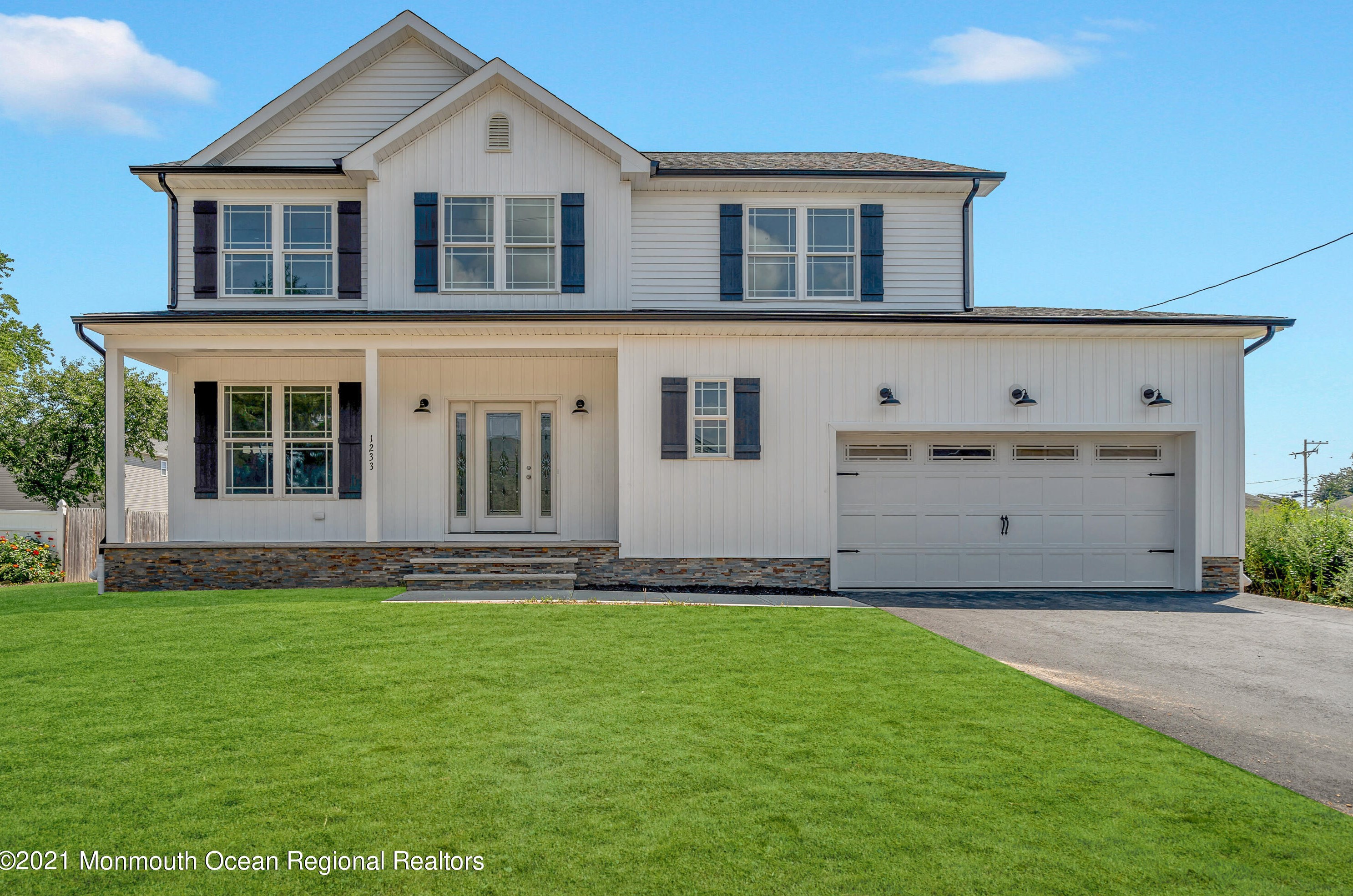 1233 Longboat Ave, Beachwood, NJ 08722-4405