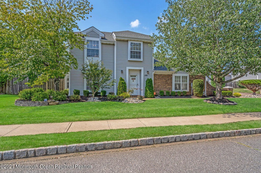 159 Kentucky Way, East Freehold, NJ 07728