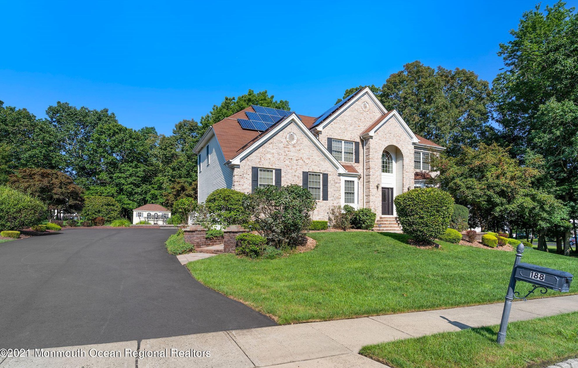 188 Farmers Ln, Jackson Twp, NJ 08527