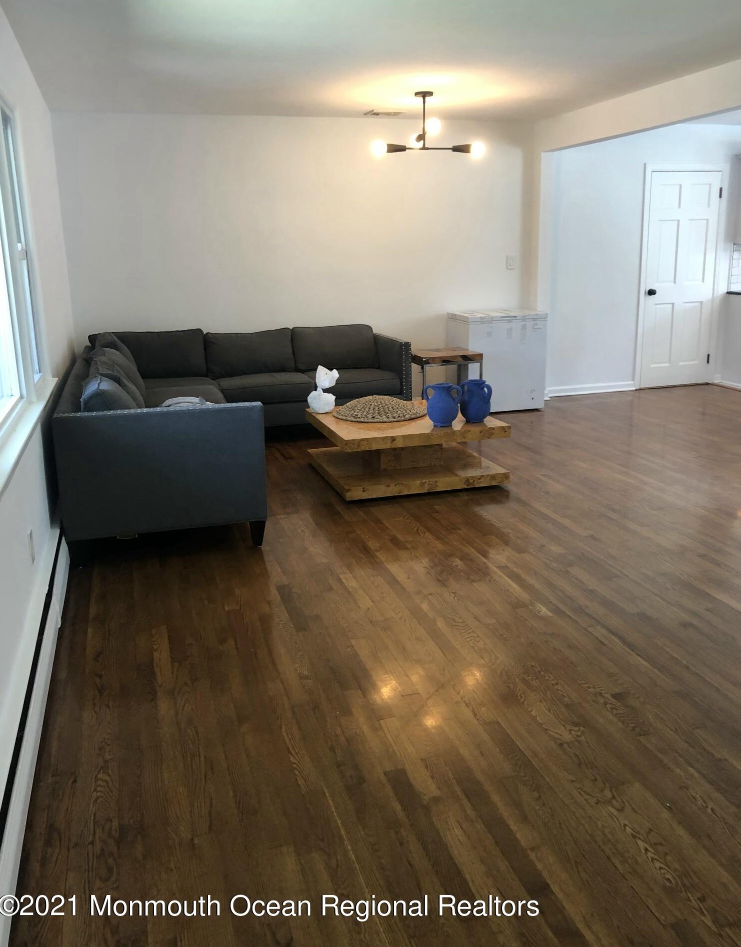 518 Beechwood Ave, Red Bank, NJ 07711