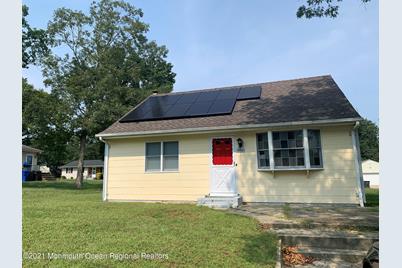 2010 Windsor Avenue - Photo 1