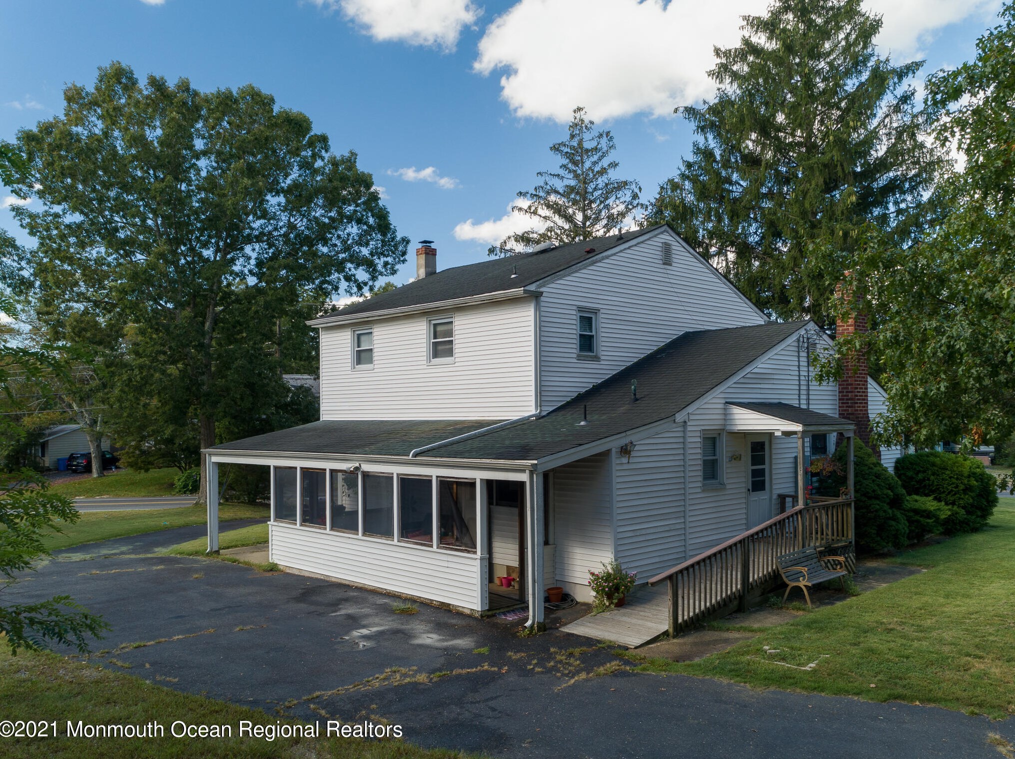 309 Nautilus Dr, Cedar Bonnet Island, NJ 08050