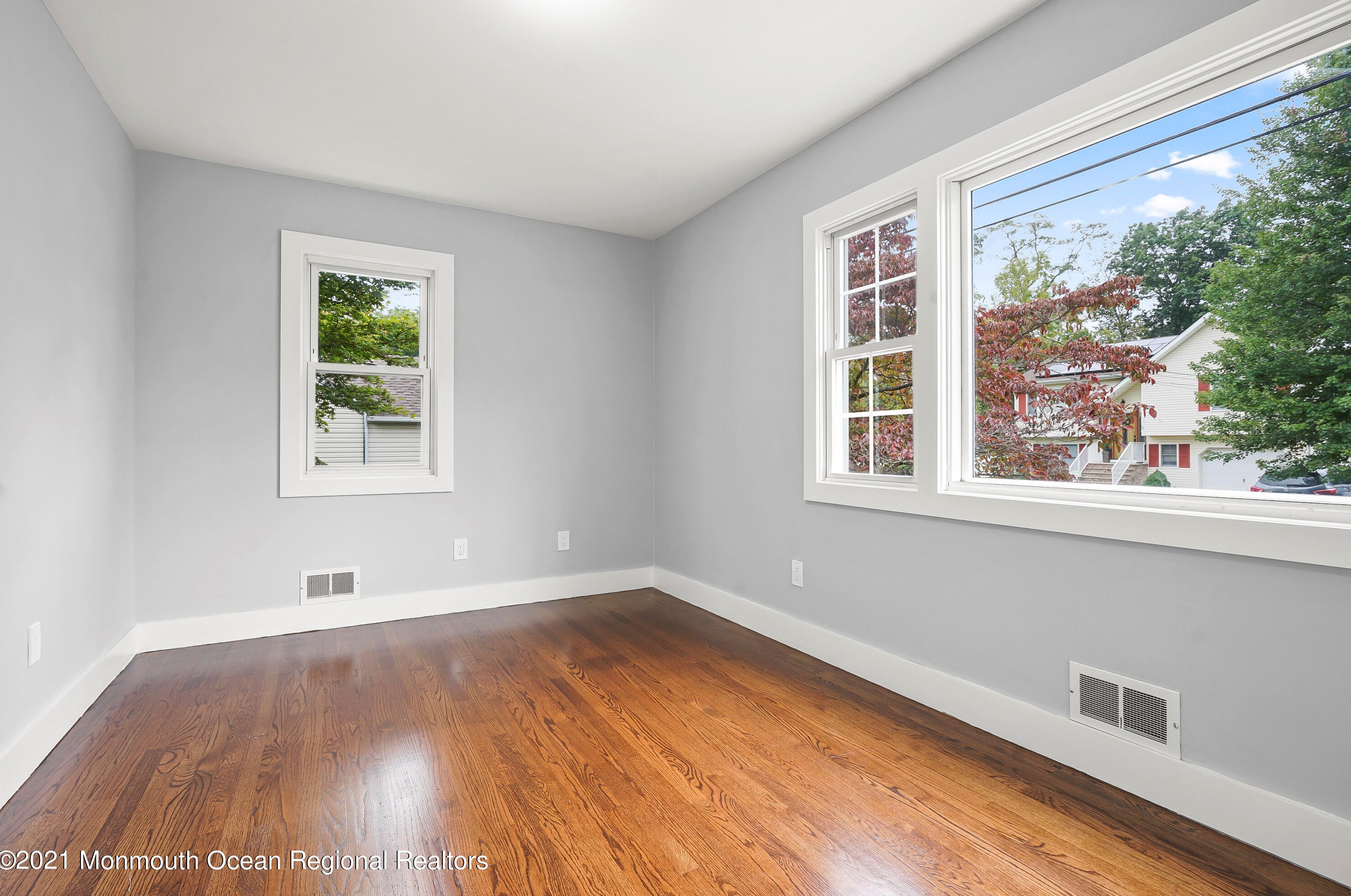 4 4th St, Matawan NJ  07747-2316 exterior