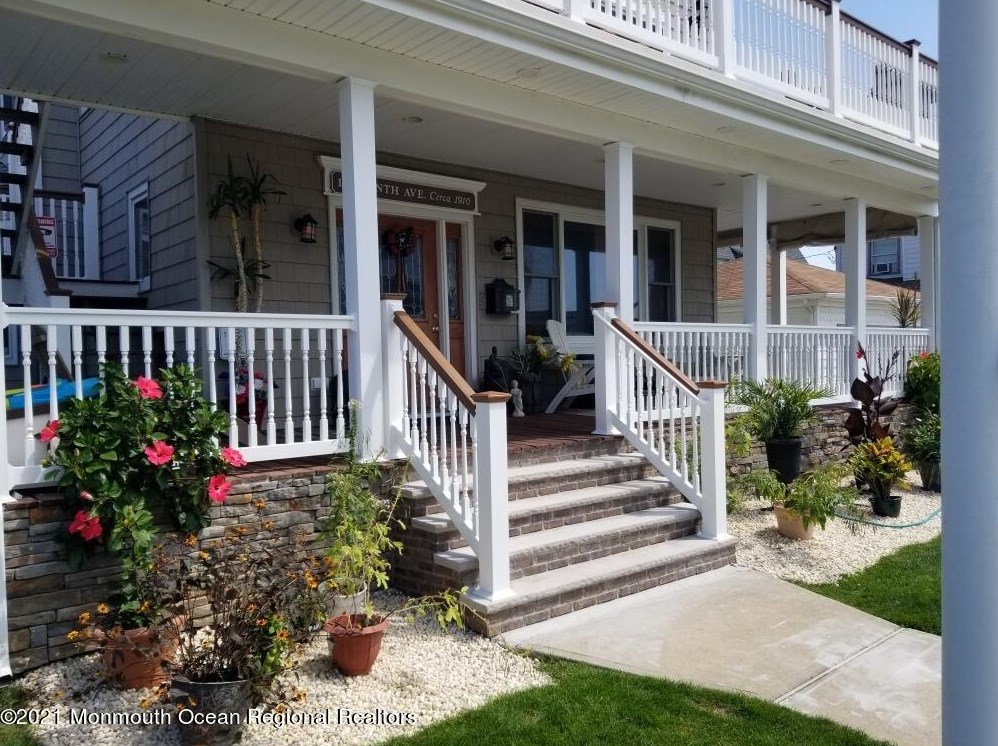 100 10th Ave, Belmar, NJ 07719