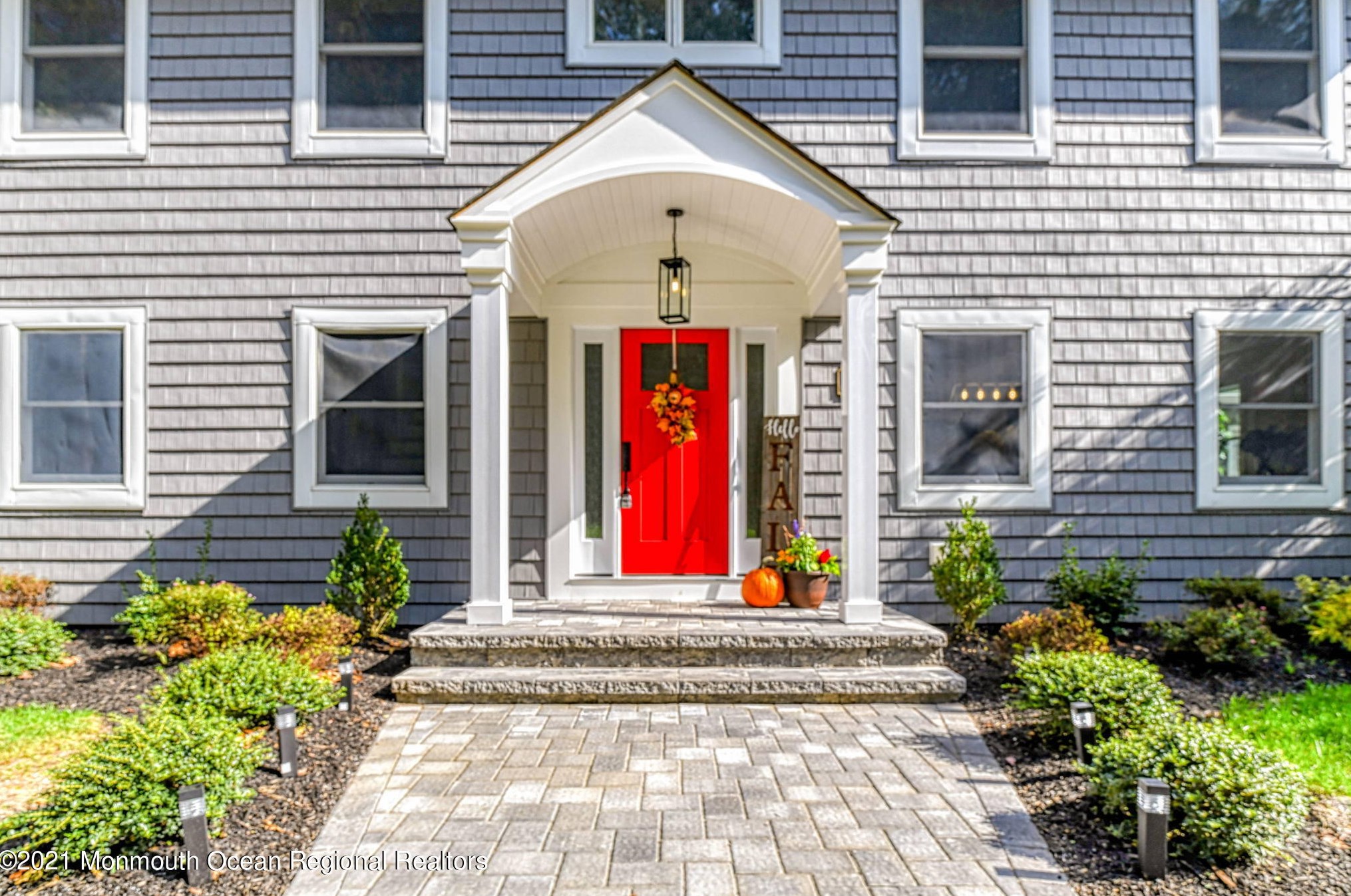 37 Phalanx Rd, Lincroft, NJ 07738