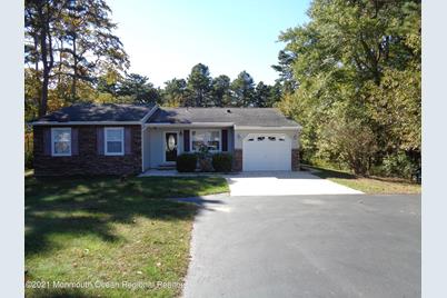 10 Apple Lane - Photo 1