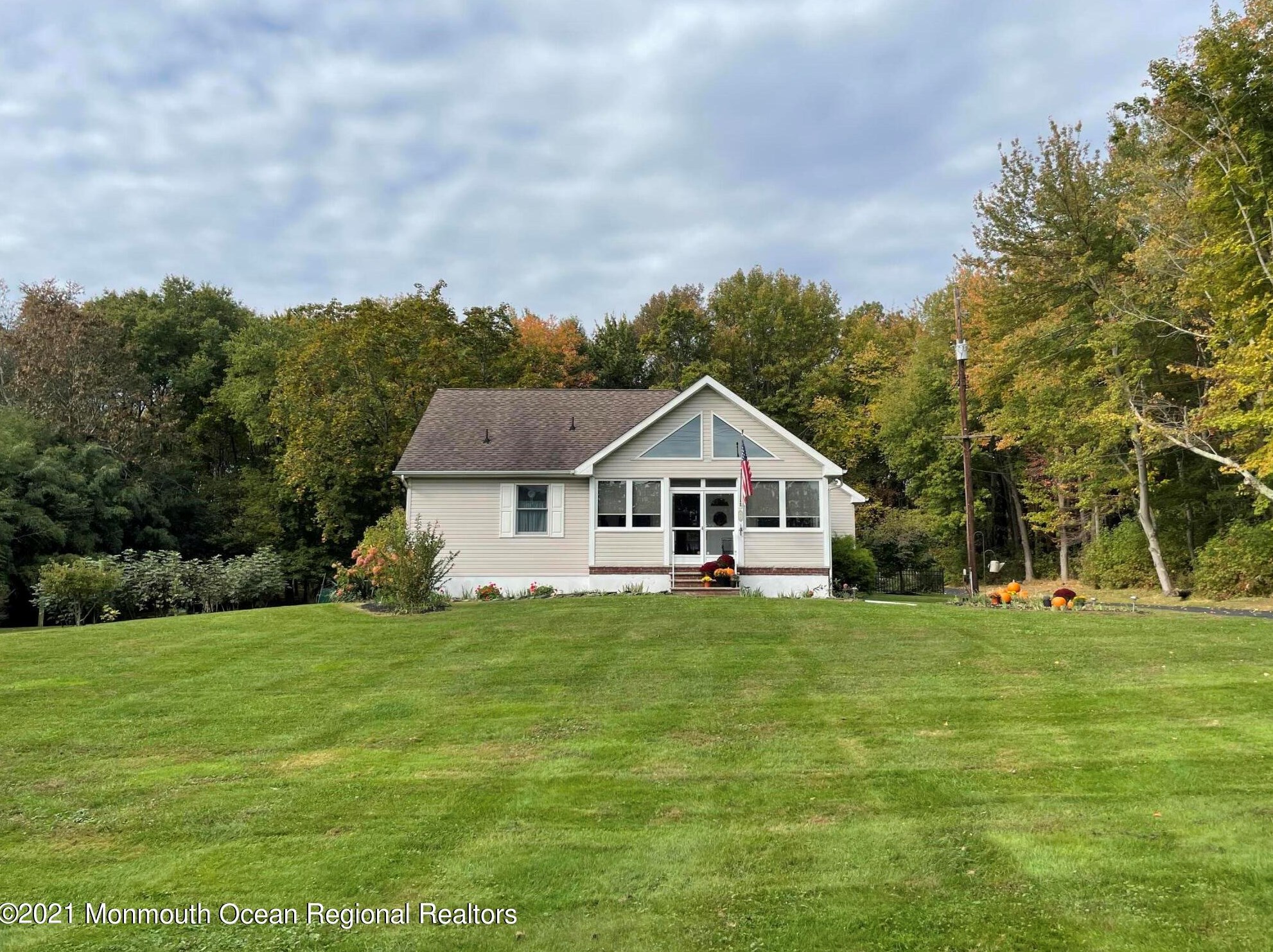 234 Morganville Rd, Matawan, NJ 07747