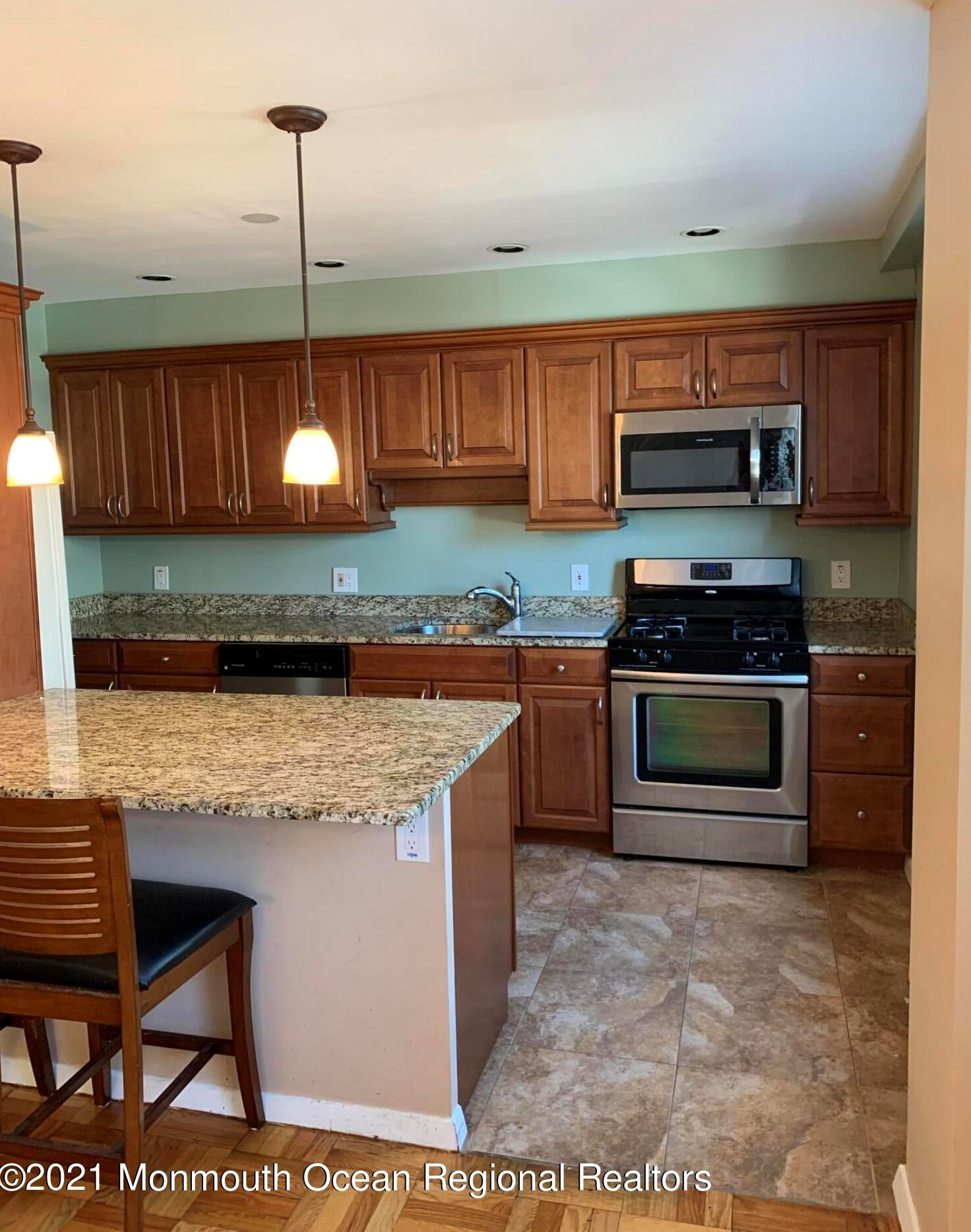 280 Prospect Ave #8 N, Hackensack, NJ 07601