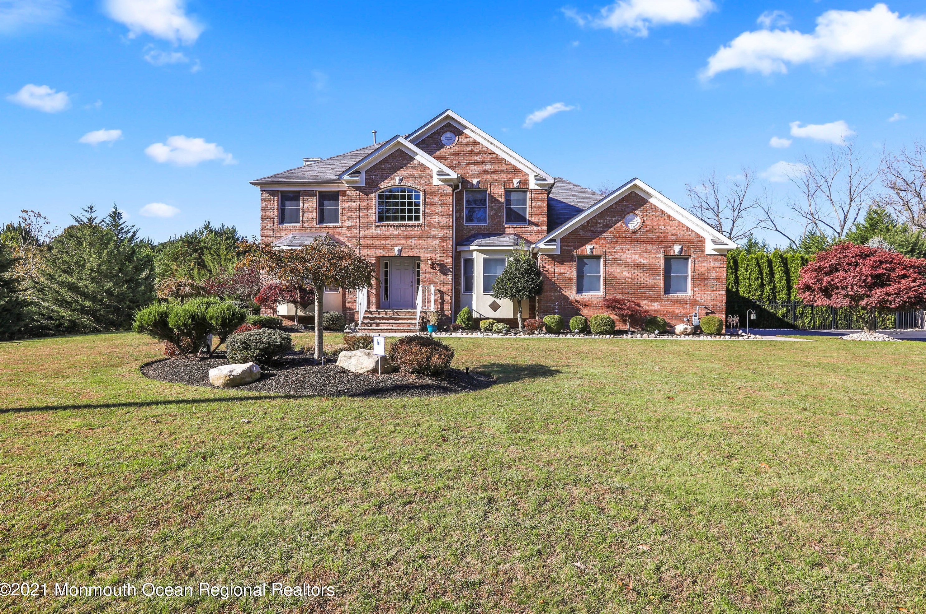 796 Dorathys Ln, Jackson Twp, NJ 08527