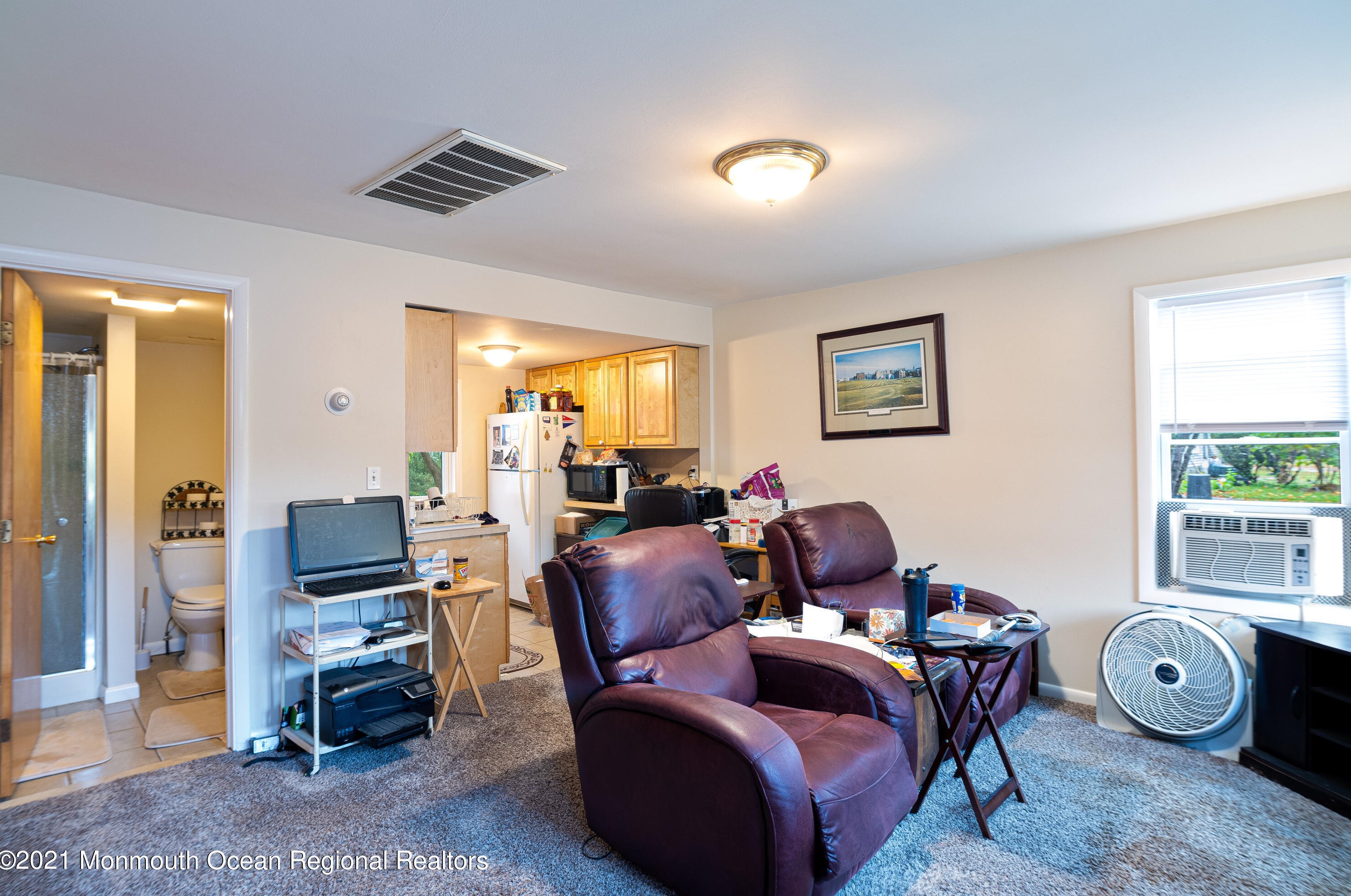 924 Gilbert Ave, Toms River, NJ 08753