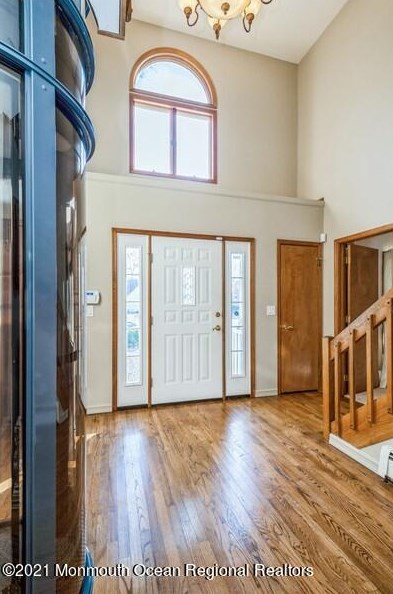 14 Lawrence Dr, Bricktown, NJ 08724