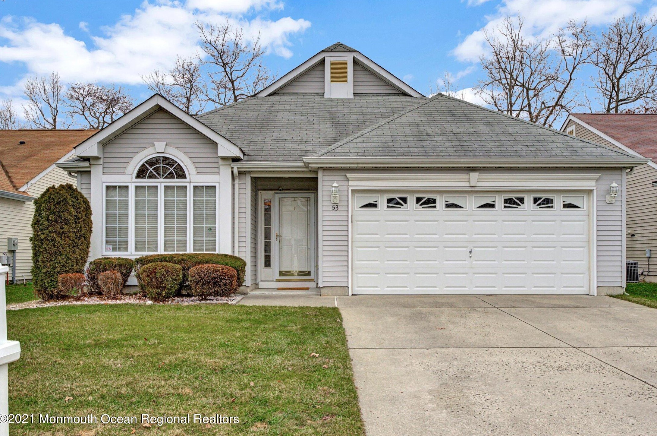53 Cypress Point Ln, Jackson Twp, NJ 08527