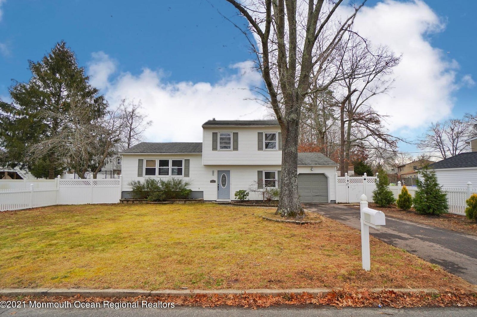 165 Pheasant Dr, Berkeley Township, NJ 08721