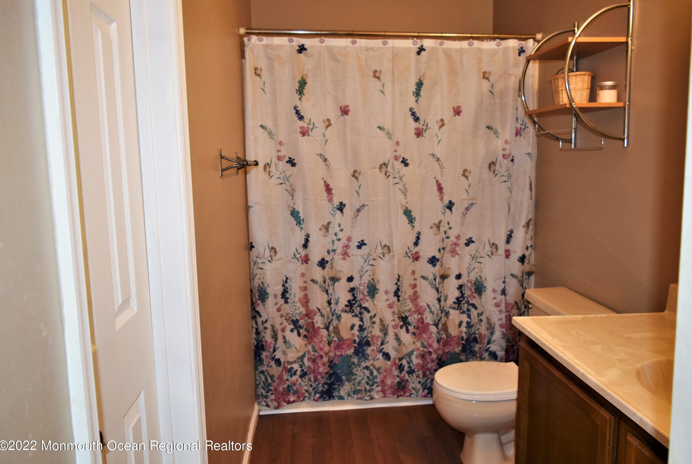 99 Westchester Dr, Tuckerton NJ  08087-3013 exterior