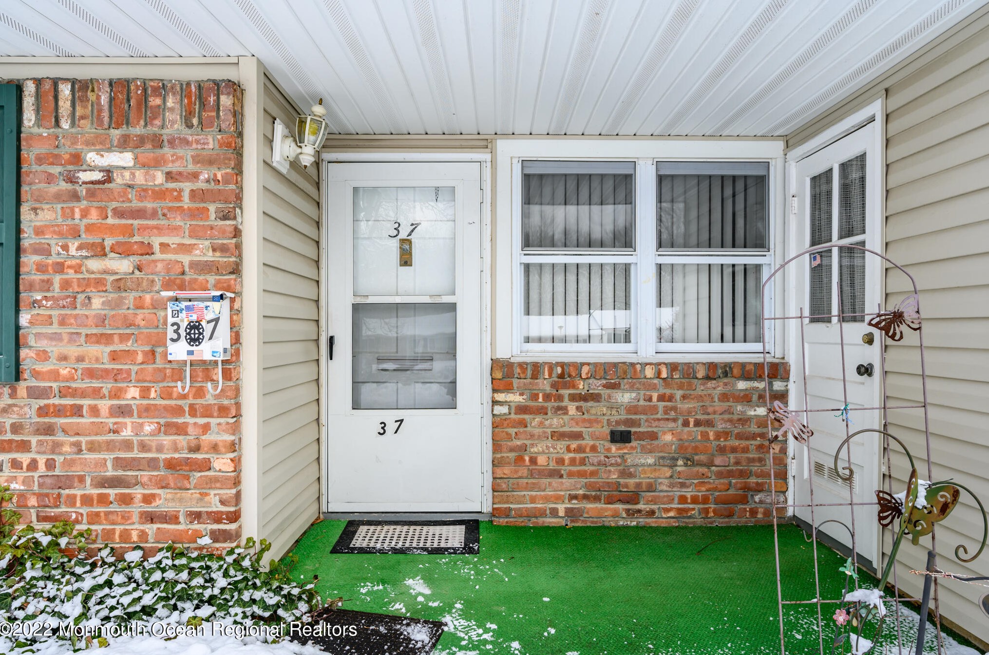 37 Haven Dr, Matawan, NJ 07747