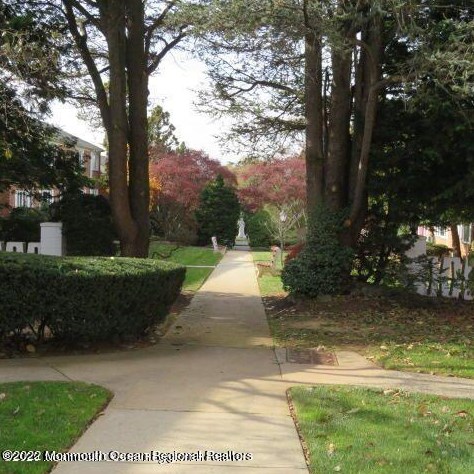 283 Spring St #8d, Tinton Falls, NJ 07701