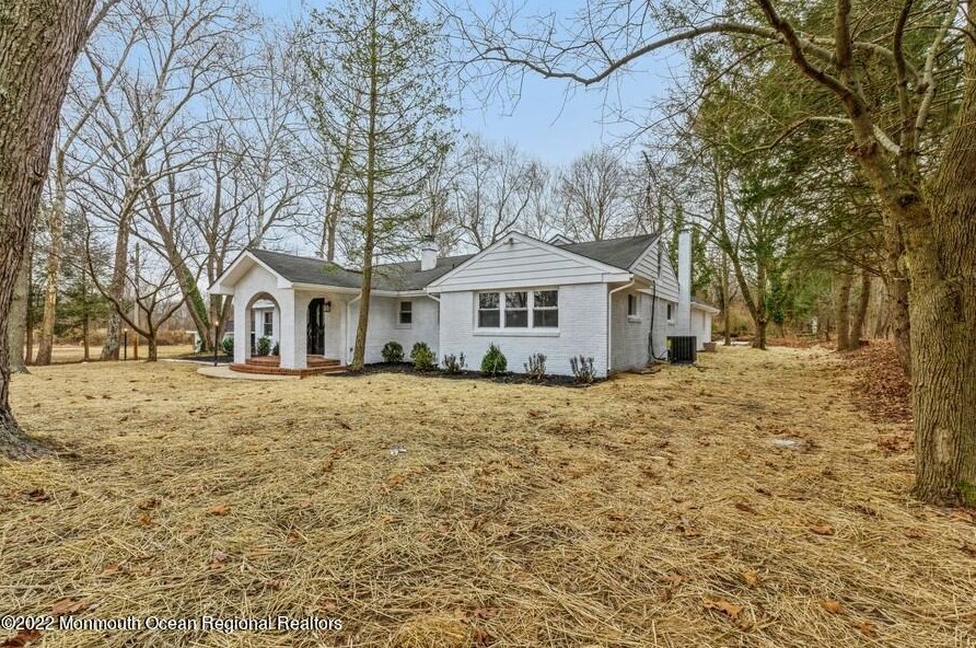260 Waterford Rd, Elm, NJ 08037