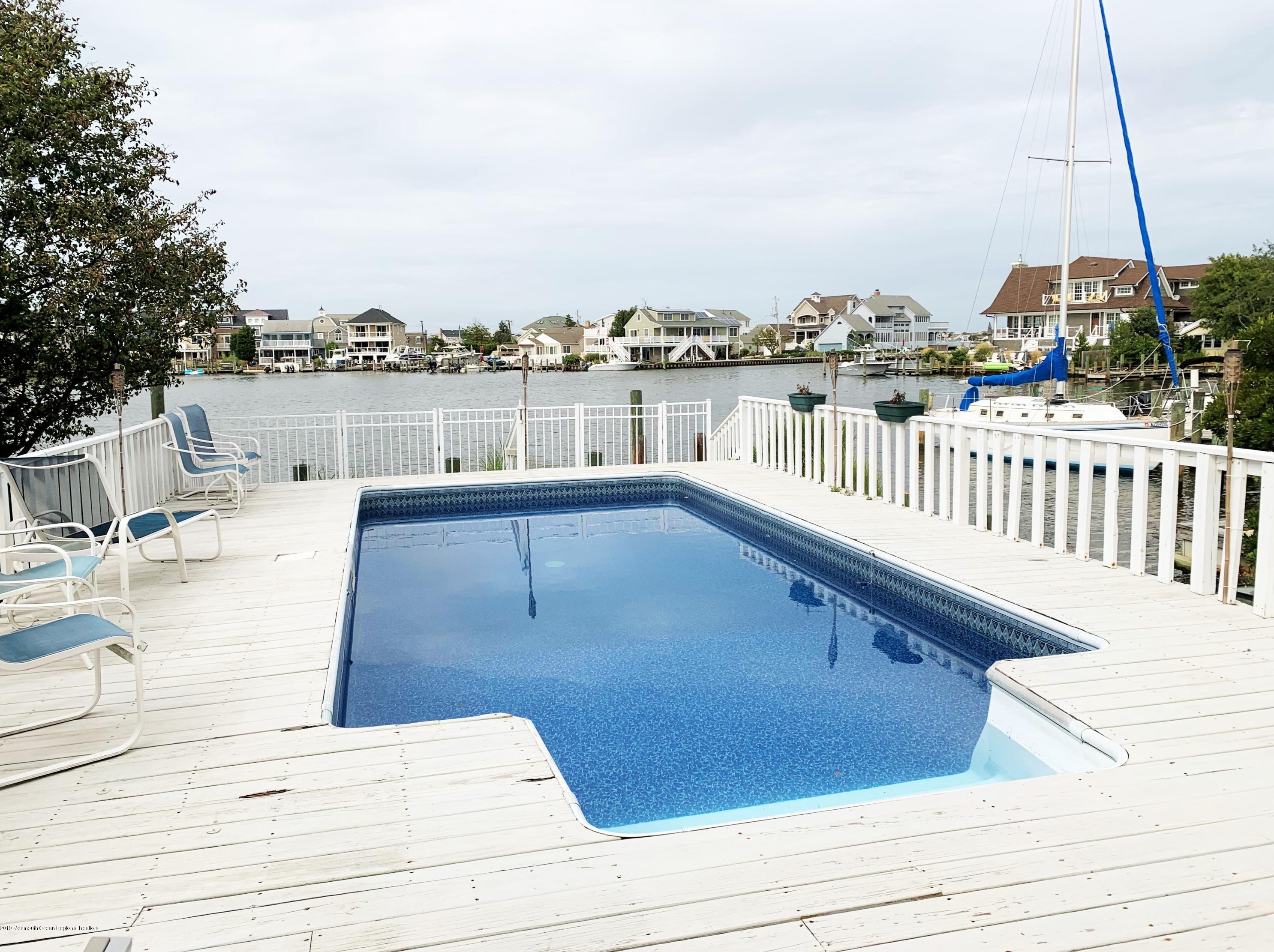 806 South Dr, Bricktown, NJ 08724