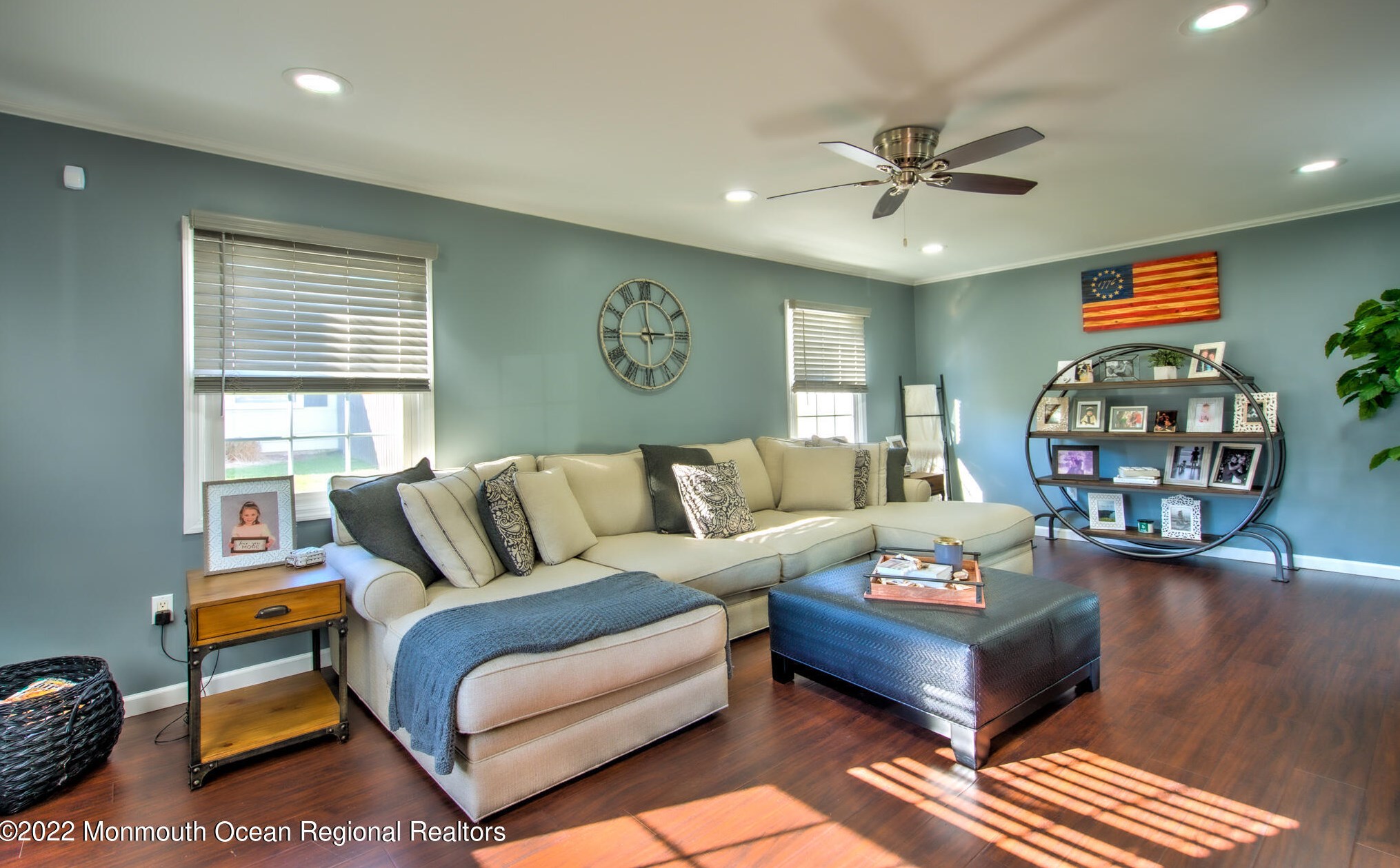 77 Bechstein Dr, Matawan NJ  07747-2331 exterior