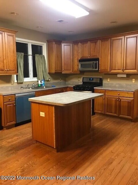 16 Harvest Way, Tuckerton, NJ 08087