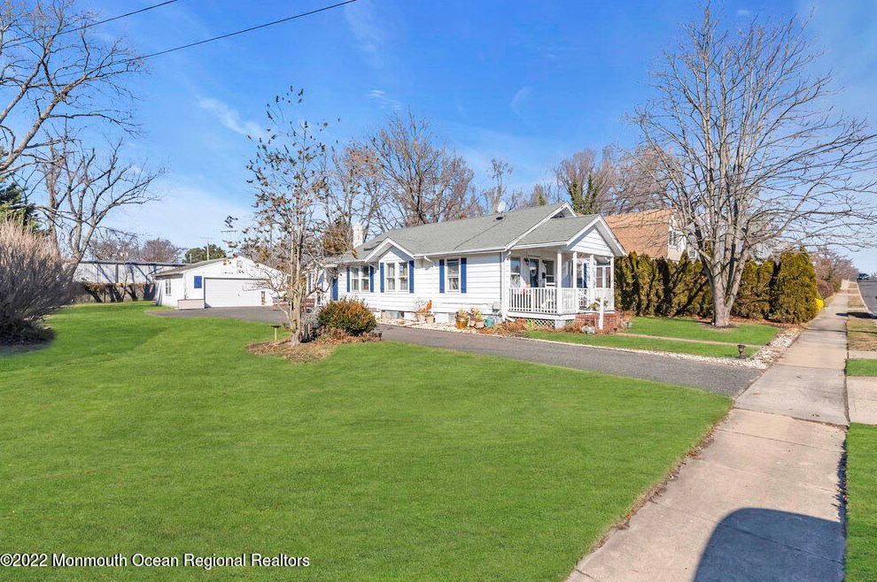 67 Ridge Ave, Wall Township, NJ 08736-2935