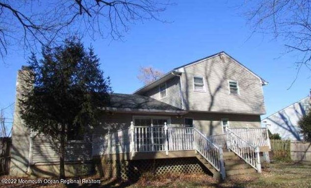 24 Chestnut Dr, Matawan, NJ 07747