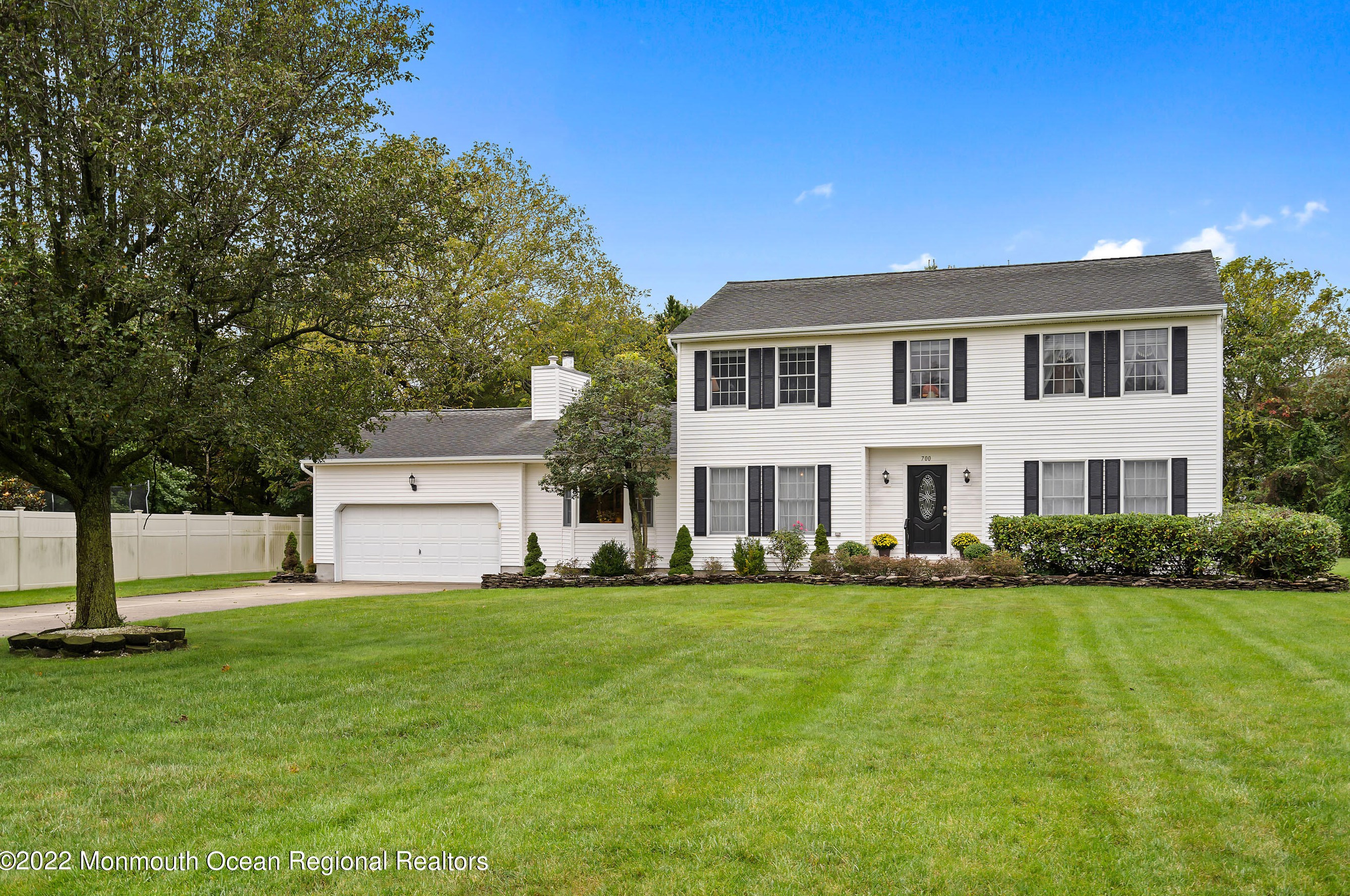 700 Michael Dr, Toms River, NJ 08753-5687