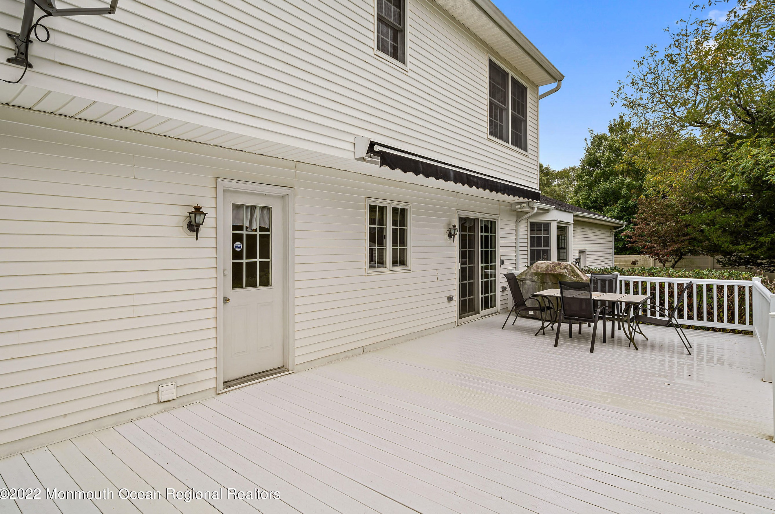 700 Michael Dr, Toms River NJ 08753-5687 exterior