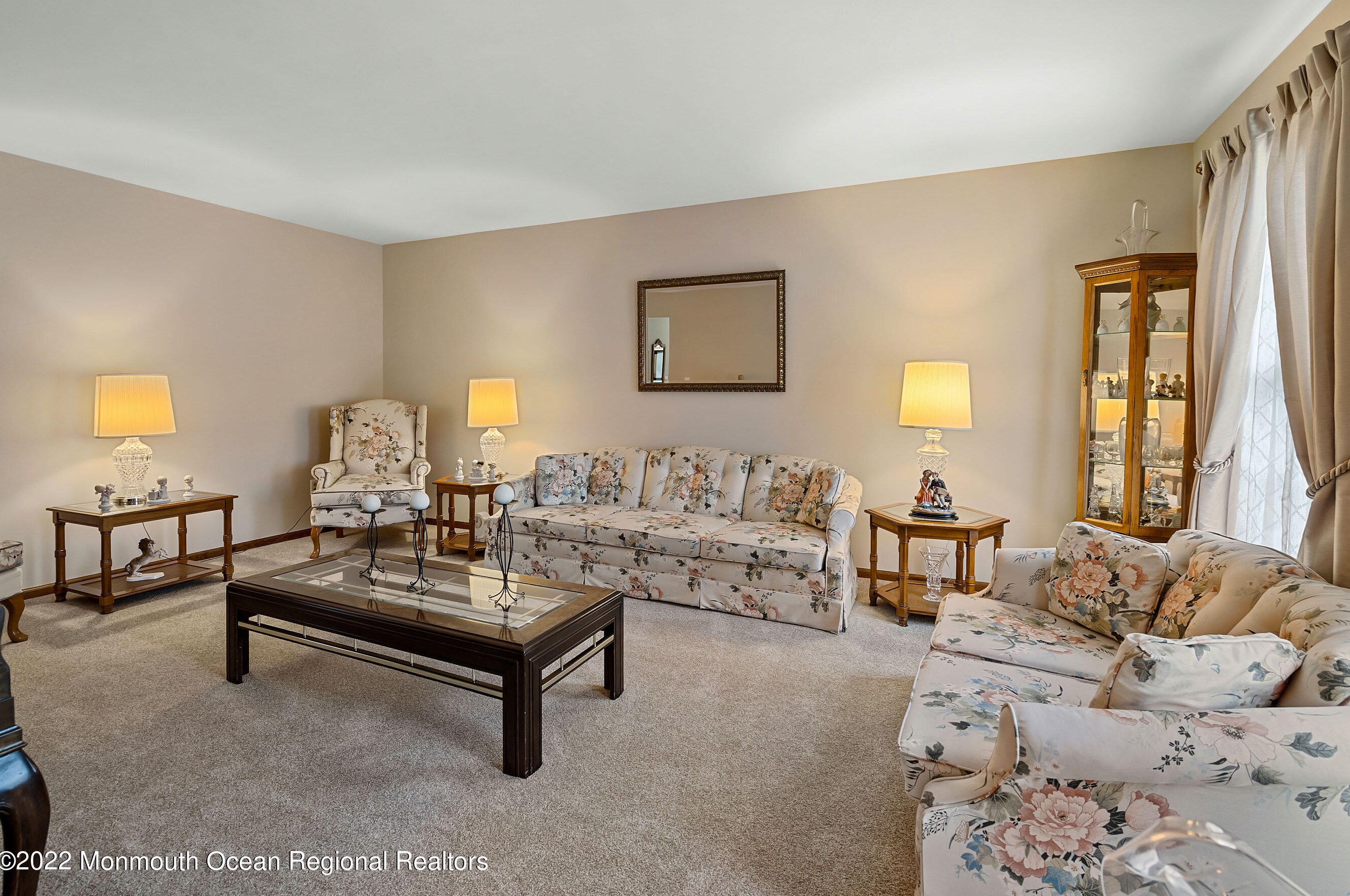 700 Michael Dr, Toms River NJ 08753-5687 exterior