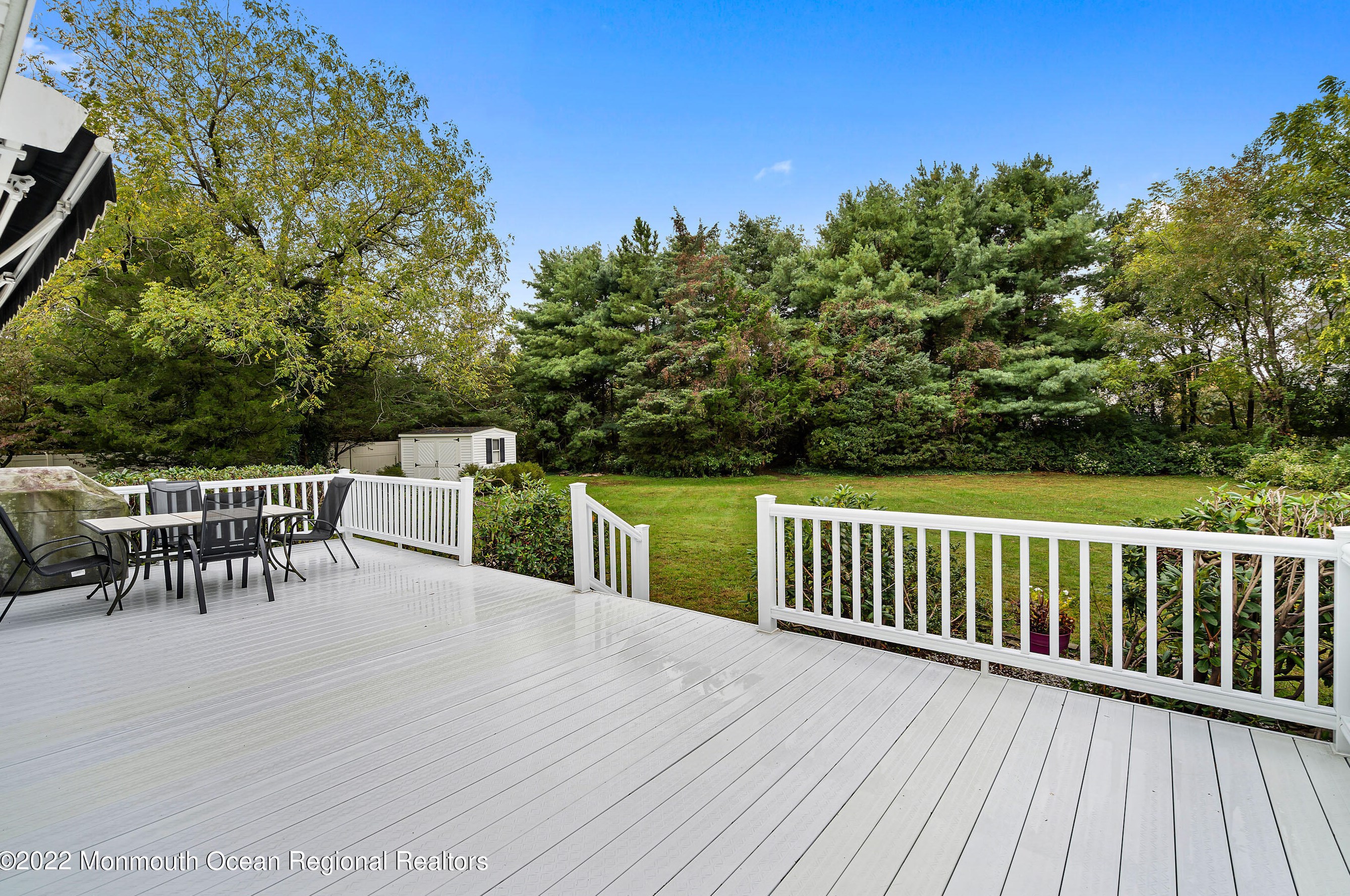 700 Michael Dr, Toms River NJ 08753-5687 exterior