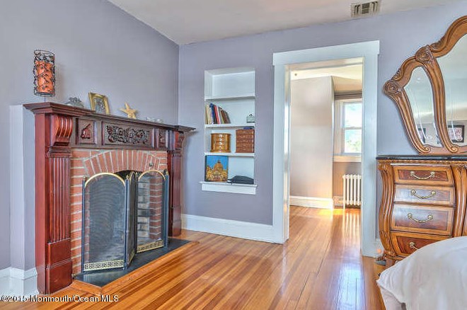 613 Bayside Ave, Beachwood NJ  08722-4109 exterior