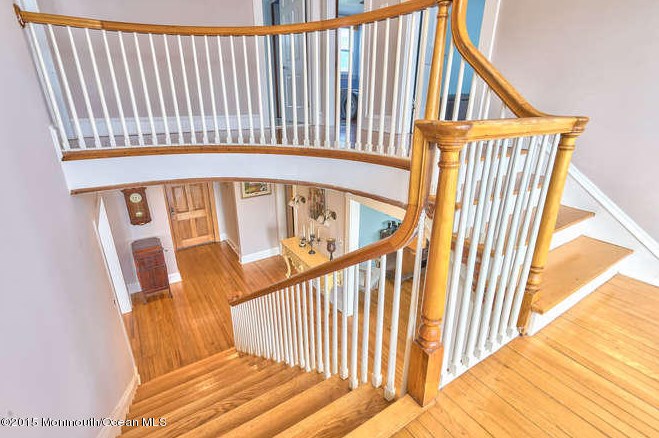 613 Bayside Ave, Beachwood NJ  08722-4109 exterior