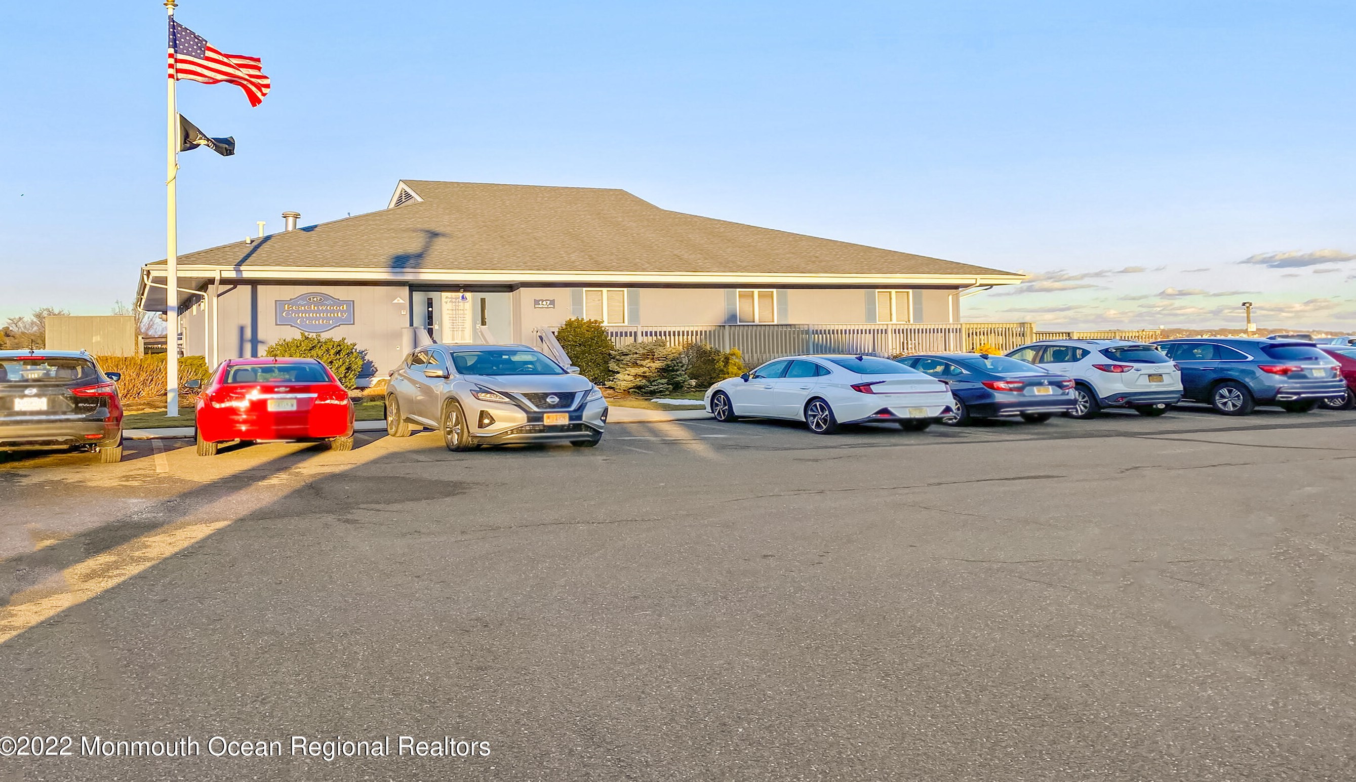 613 Bayside Ave, Beachwood NJ  08722-4109 exterior