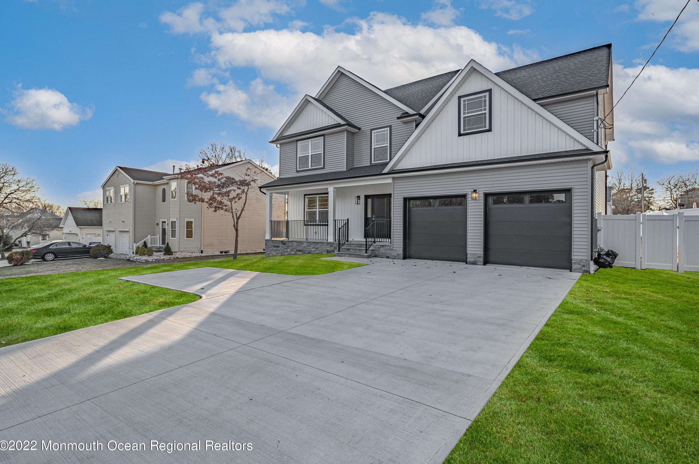 514 Nautilus Dr, Stafford Township, NJ 08050