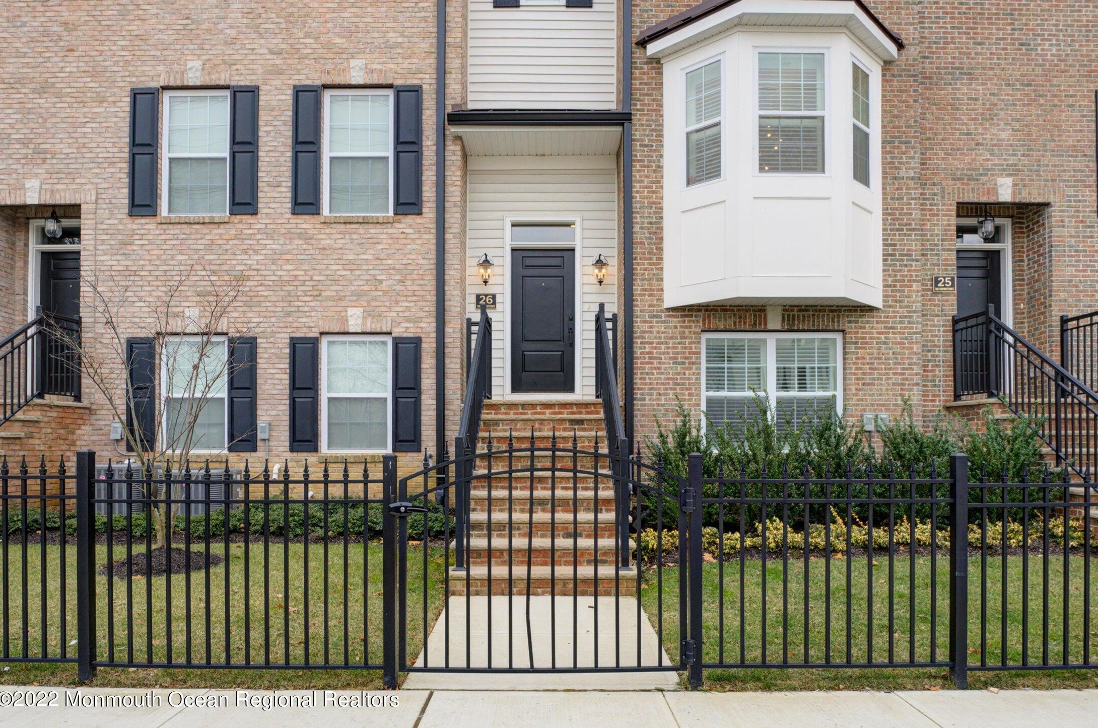 26 Catherine St, Tinton Falls, NJ 07701