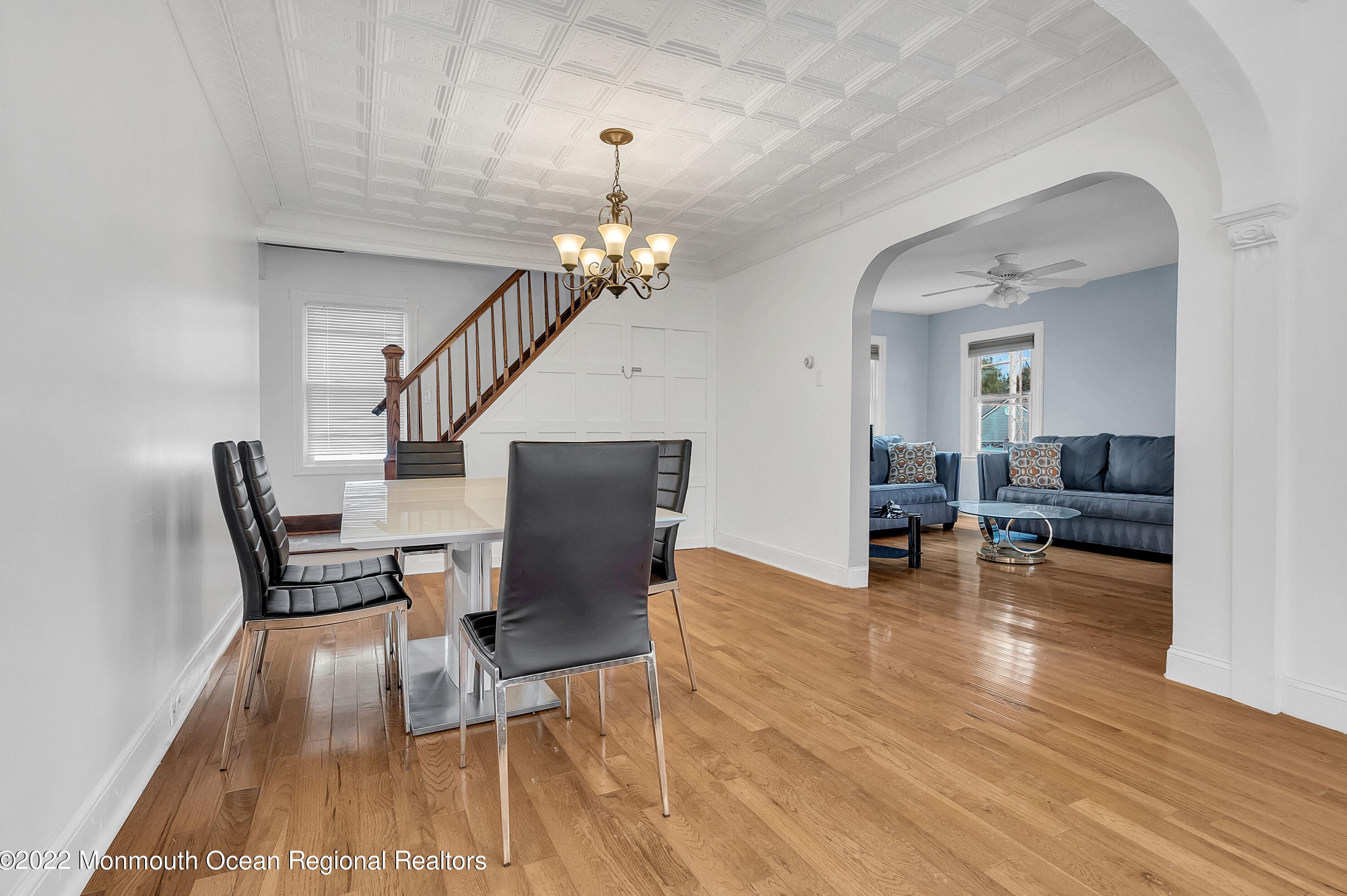 370 Park Ave, Oakhurst NJ  07755-1245 exterior