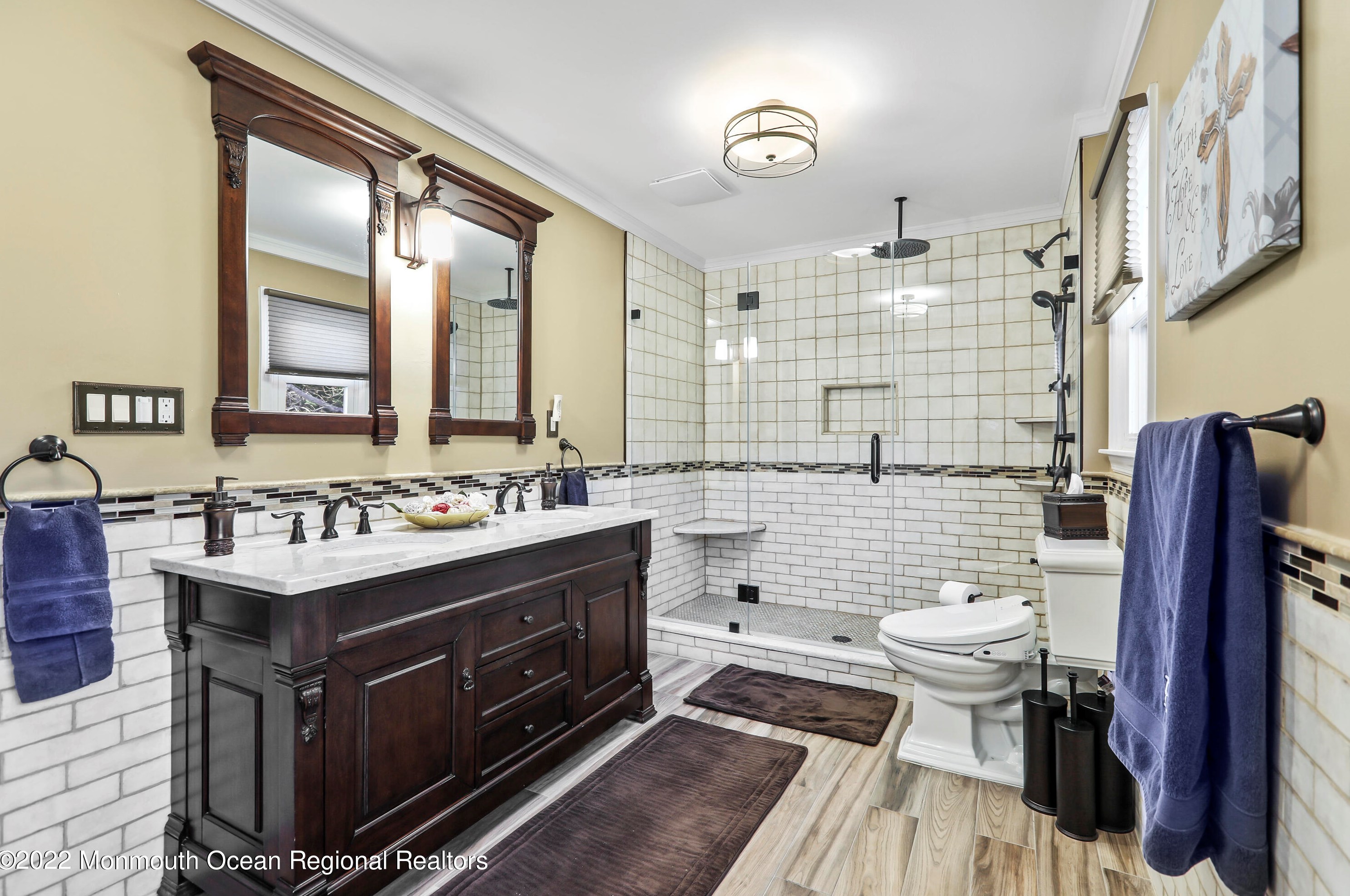 119 Heritage Dr, East Freehold NJ 07728-3185 exterior